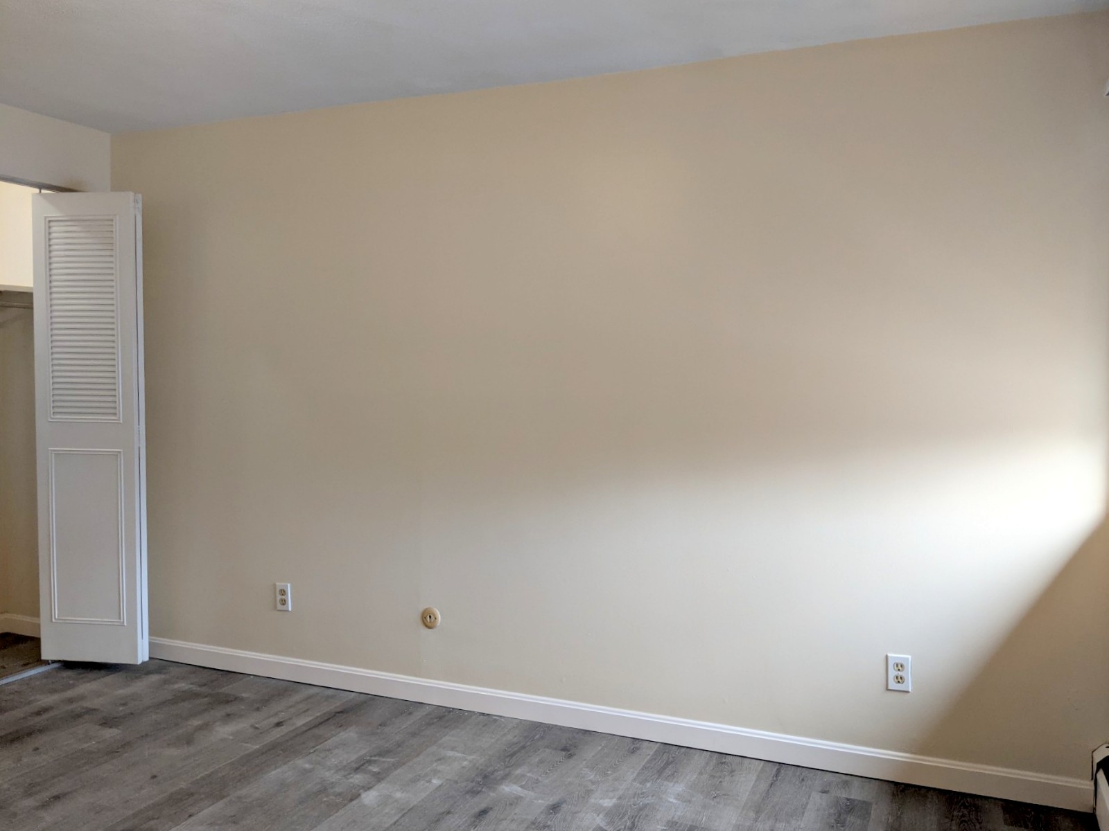 86 Newbury St, Teele Square