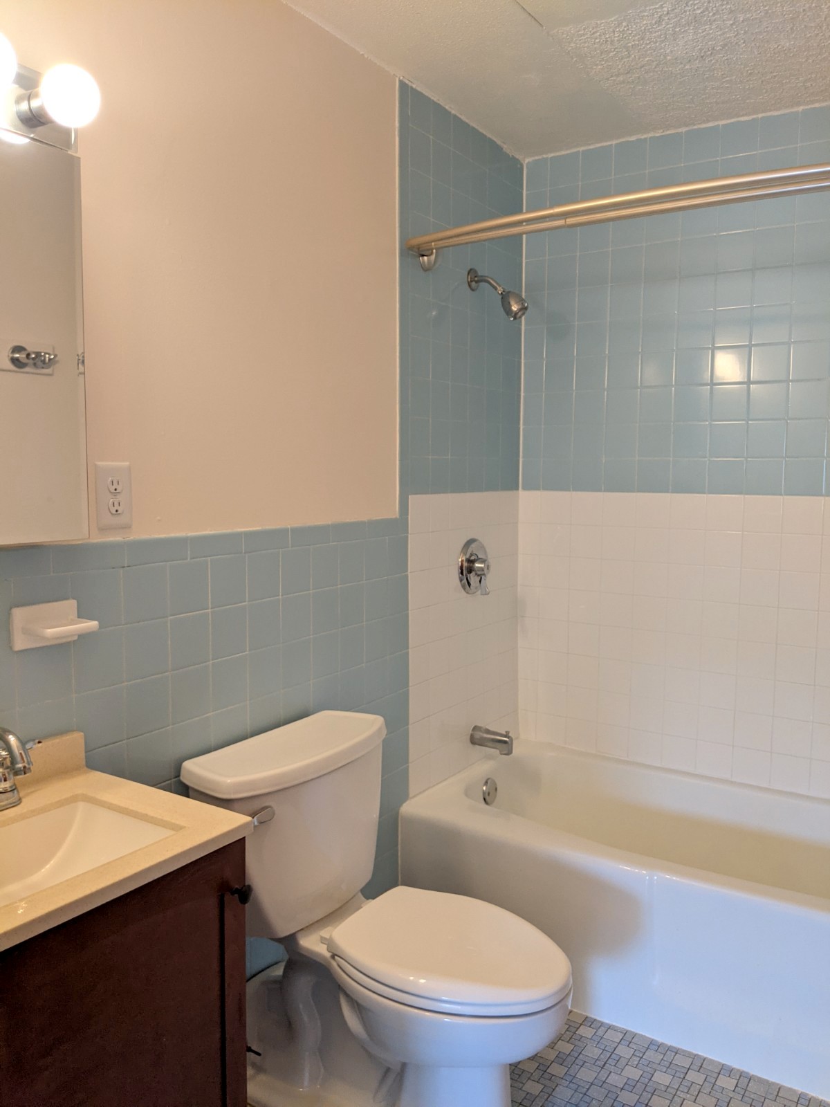 25 Homer Ave, West Cambridge