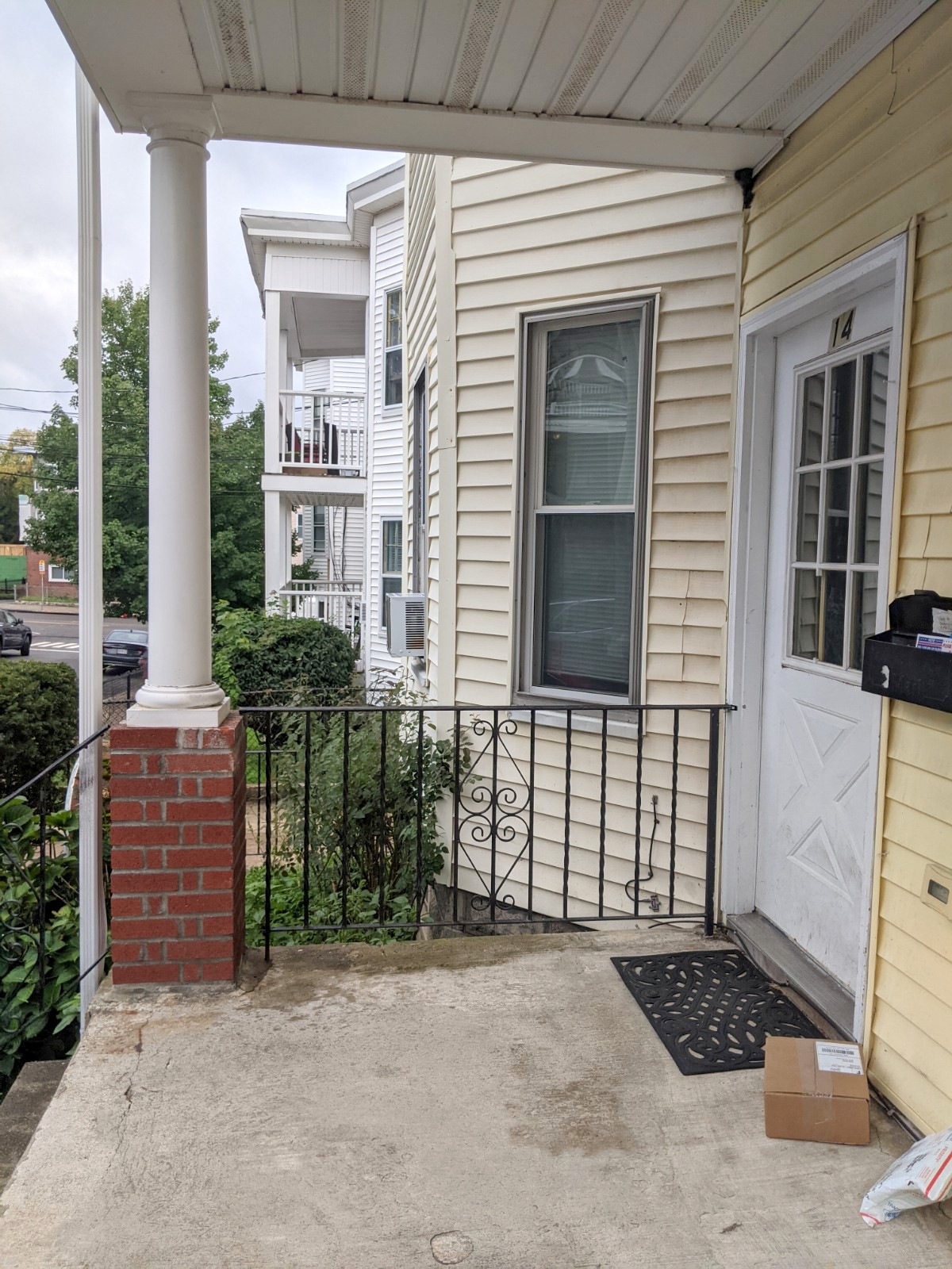 14 Belknap St, Teele Square