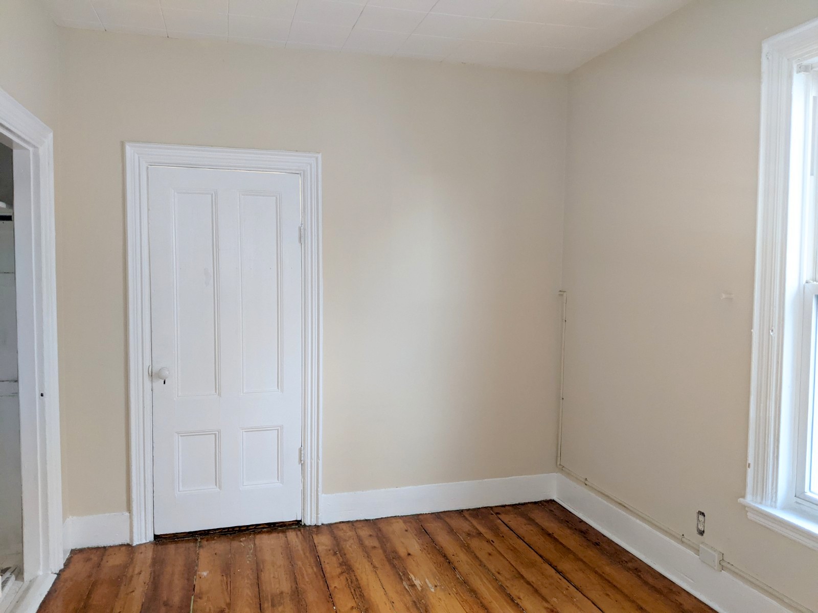 11 Clarendon Ave, Davis Square