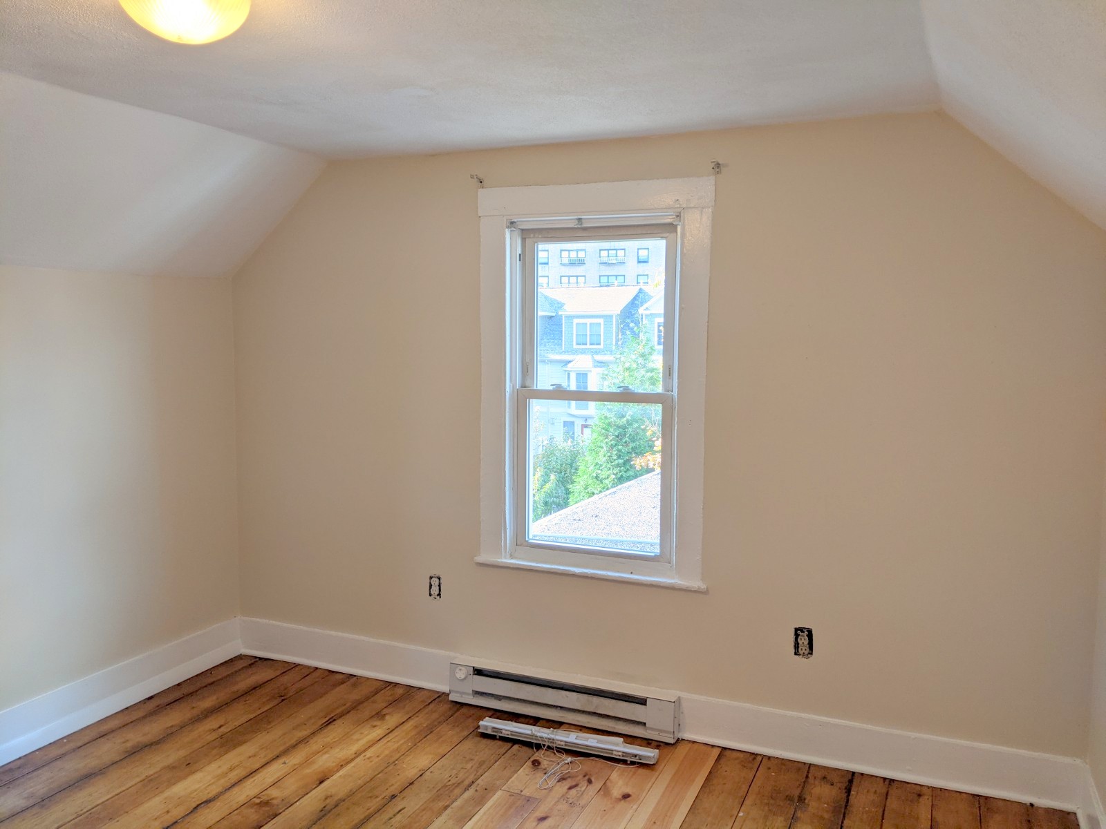 11 Clarendon Ave, Davis Square