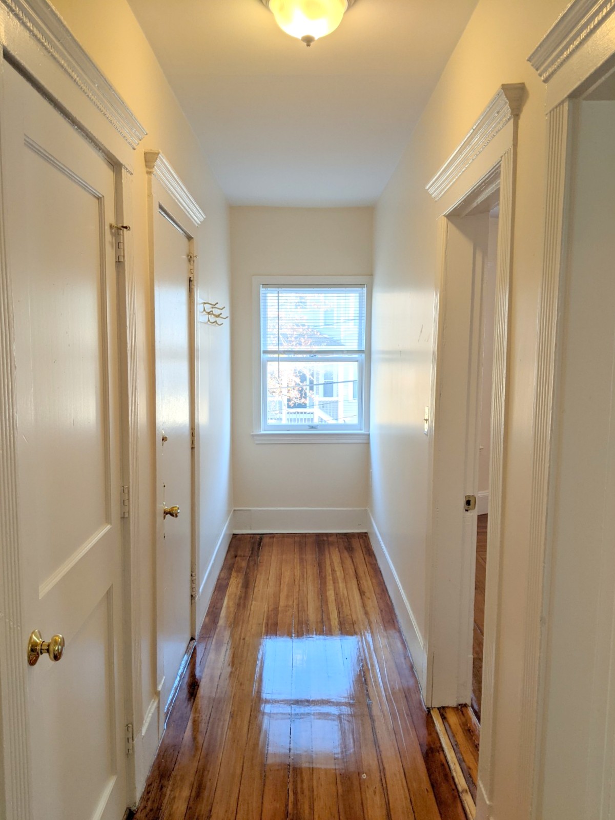 11 Walter Ter, Magoun Square