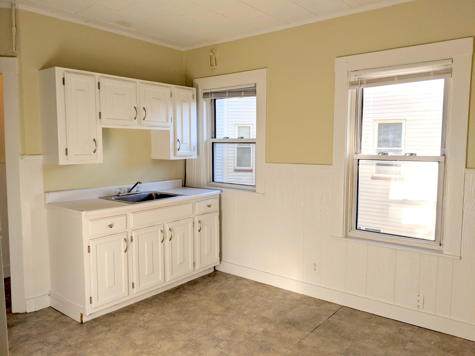 11 Walter Ter, Magoun Square