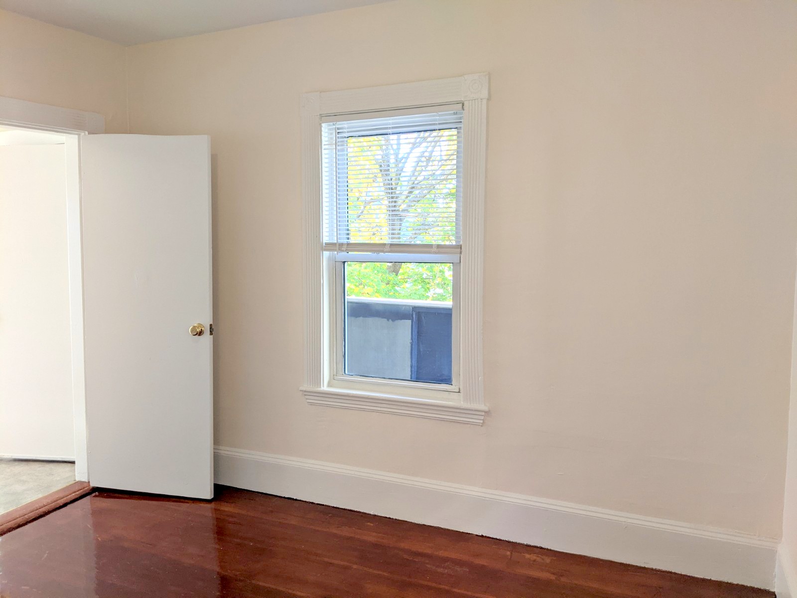 11 Walter Ter, Magoun Square