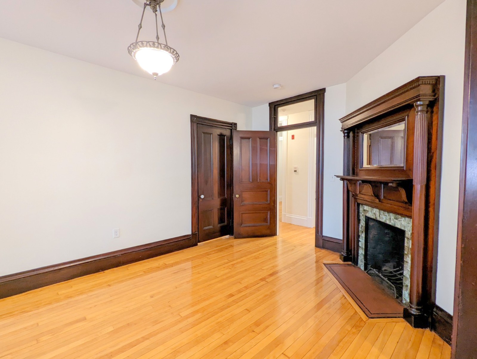 64 Vinal Ave, Union Square