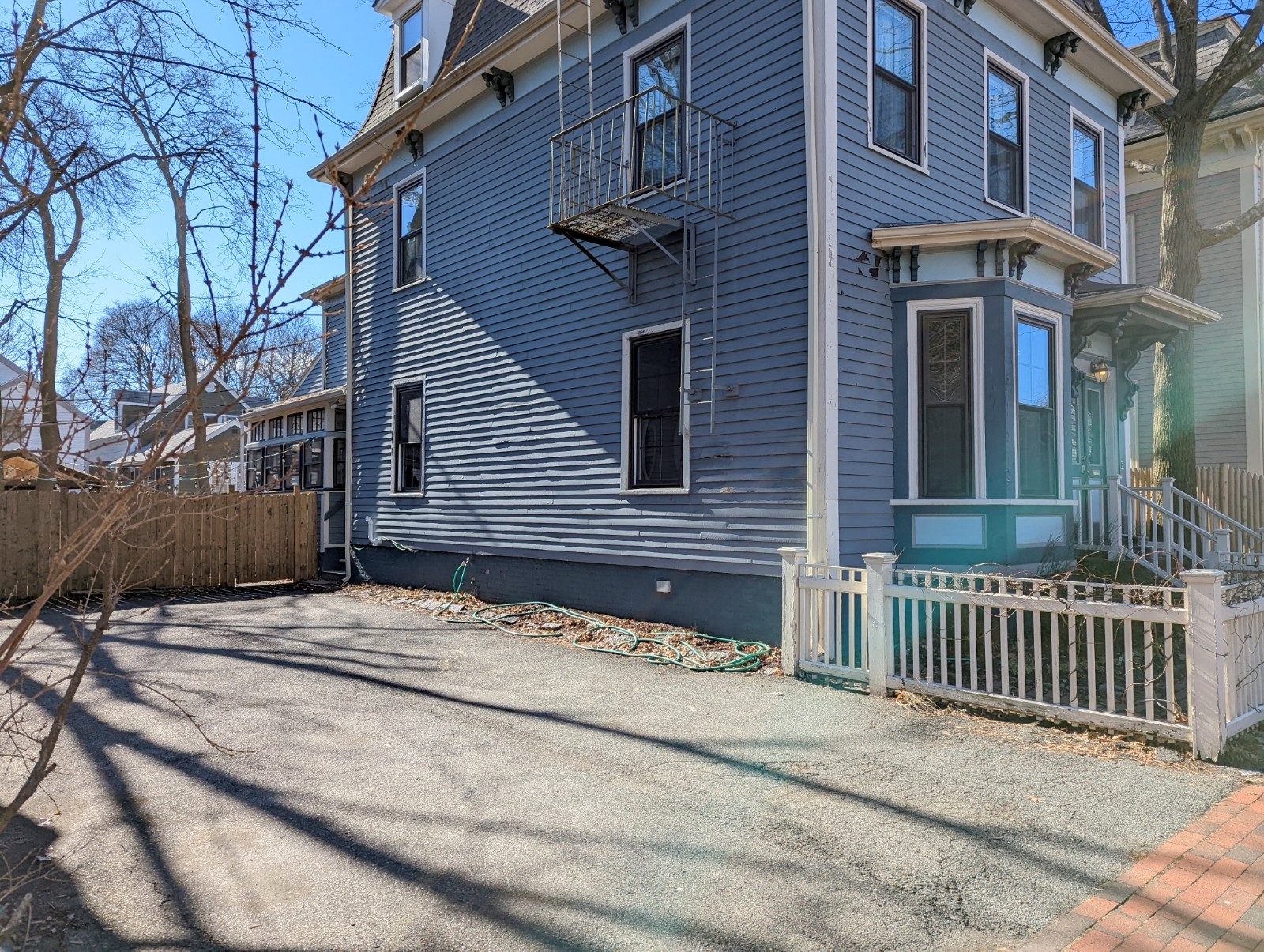 218 Harvard St, Mid Cambridge