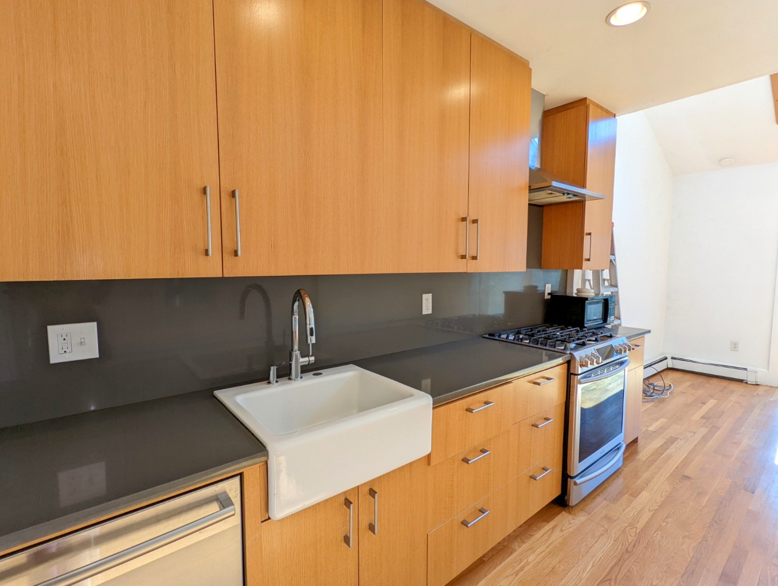 218 Harvard St, Mid Cambridge