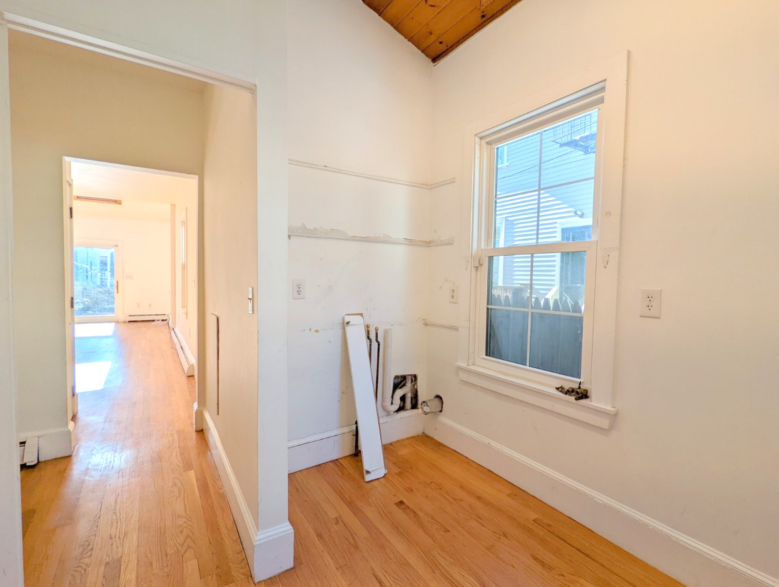 218 Harvard St, Mid Cambridge