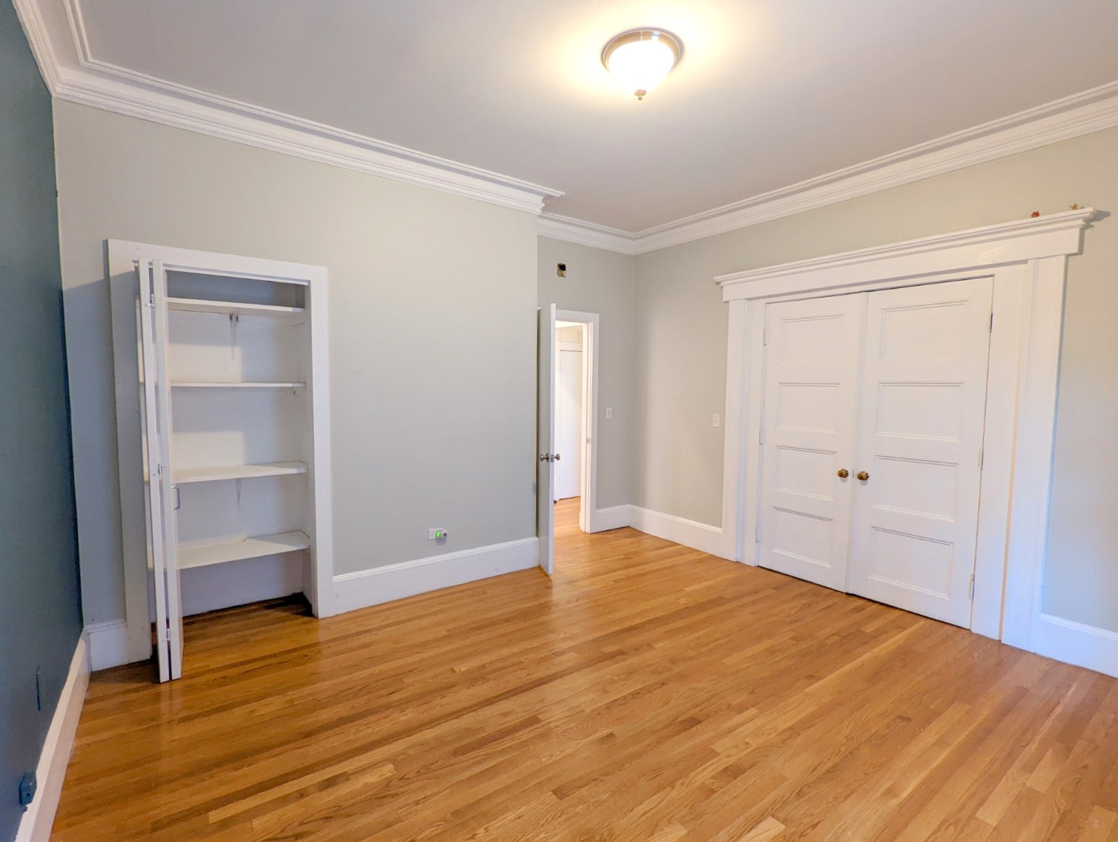 218 Harvard St, Mid Cambridge