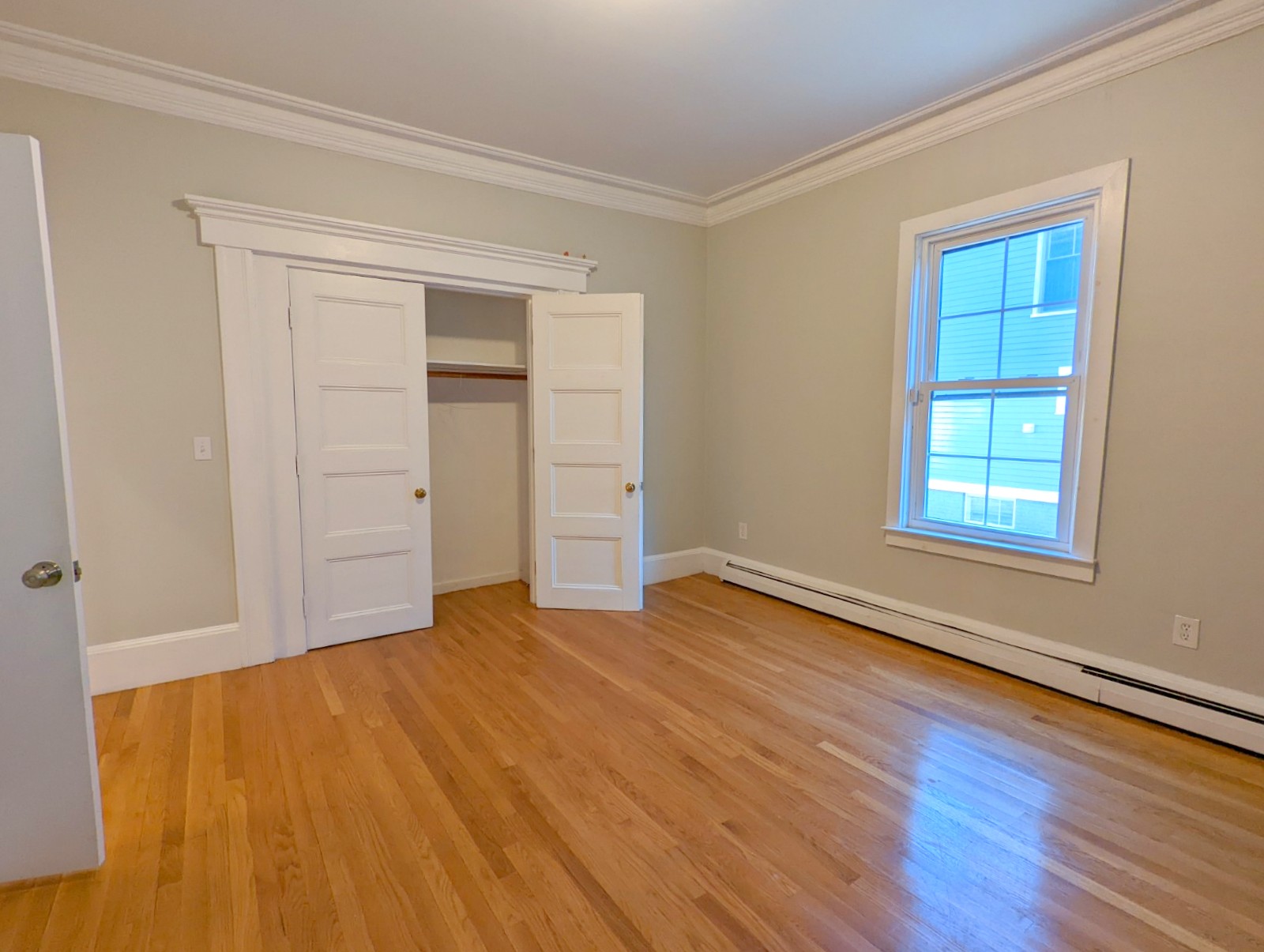 218 Harvard St, Mid Cambridge