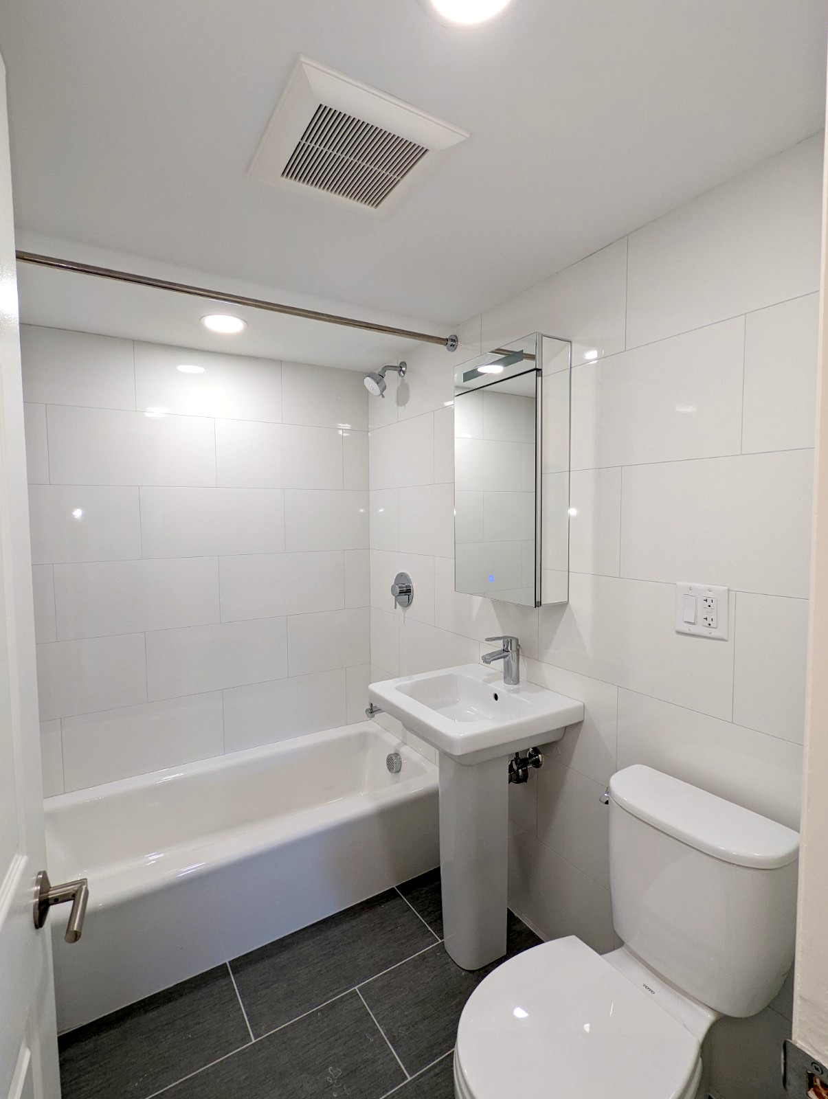 16 Trowbridge St, Harvard Square