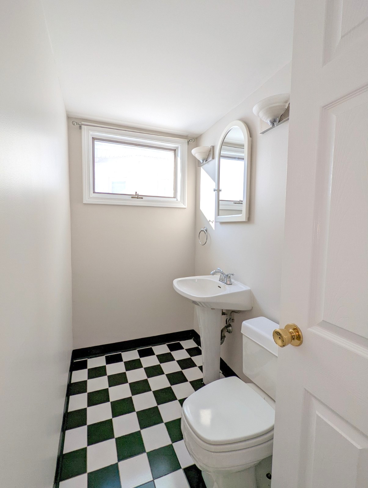 99 Electric Ave, Davis Square