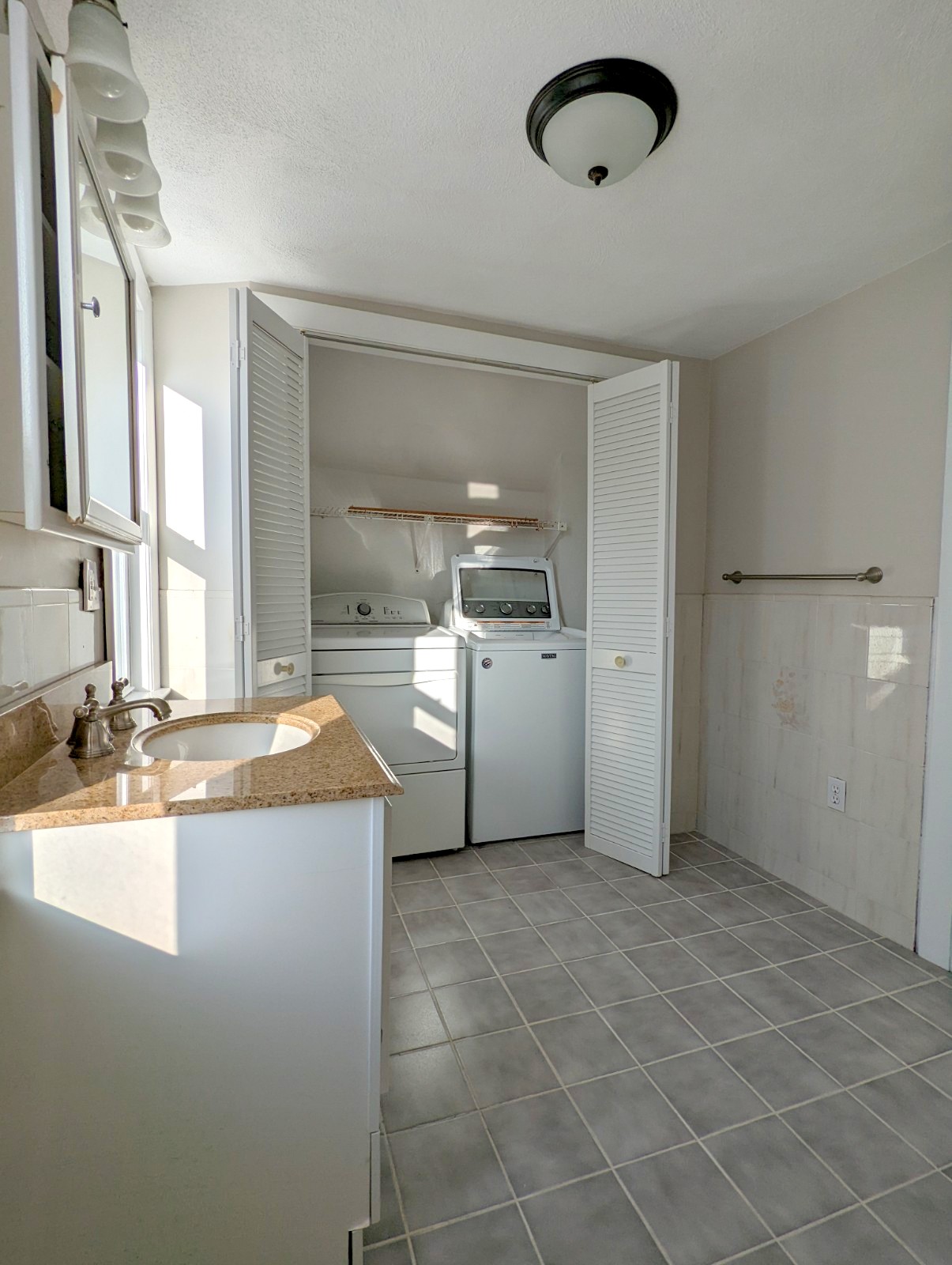 99 Electric Ave, Davis Square