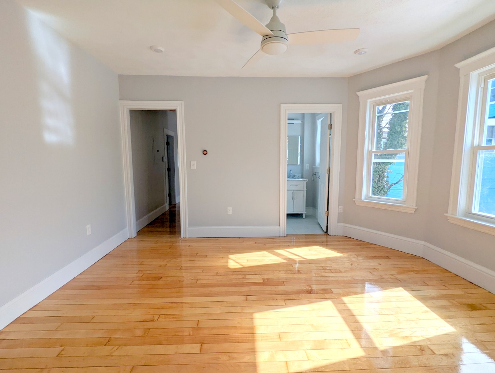 11 Burnham St, Davis Square