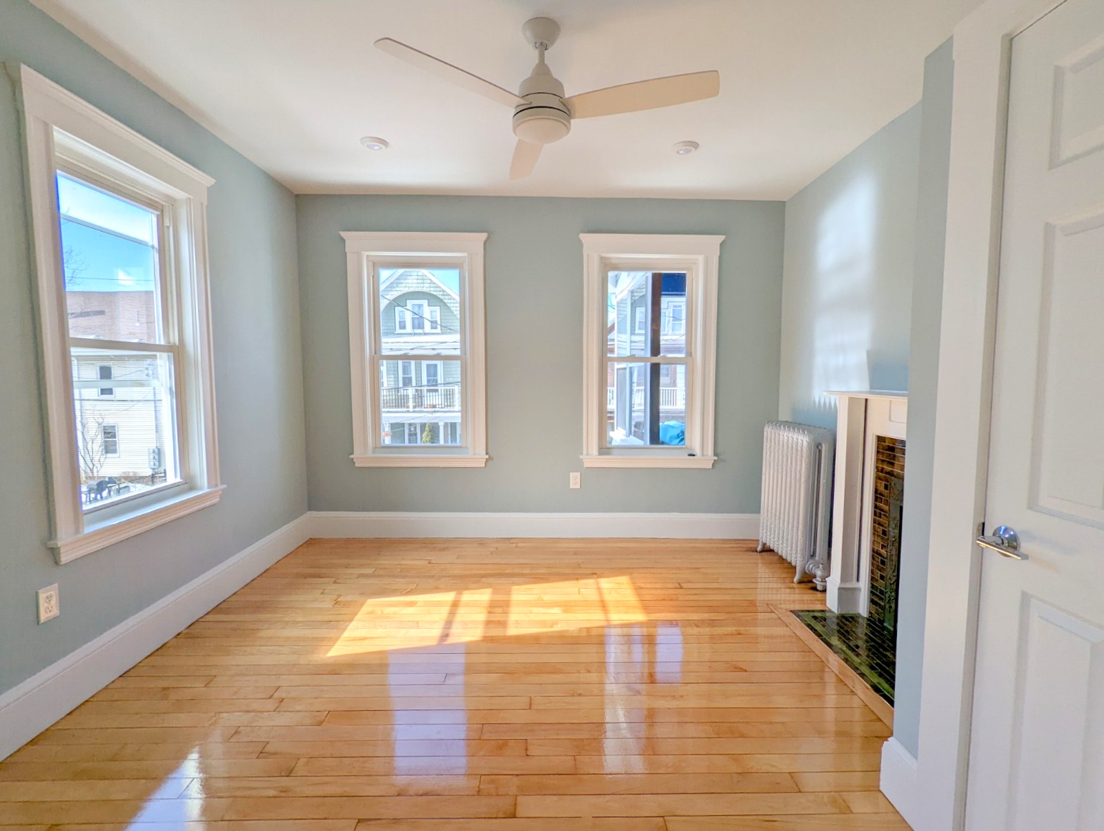 11 Burnham St, Davis Square