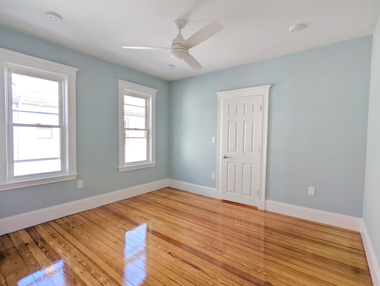 11 Burnham St, Davis Square