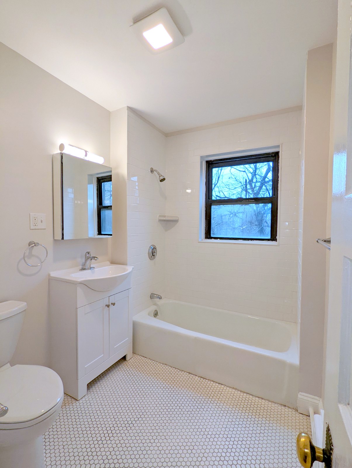 19 Pleasant St, Central Square