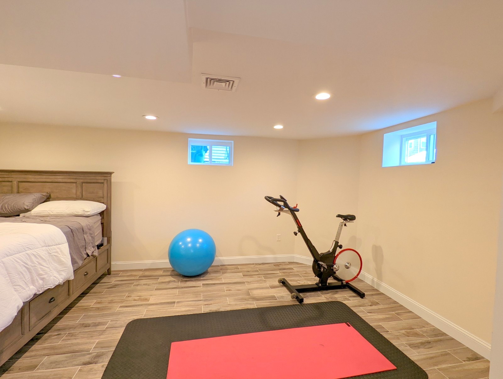 31 Bowen Ave, Medford