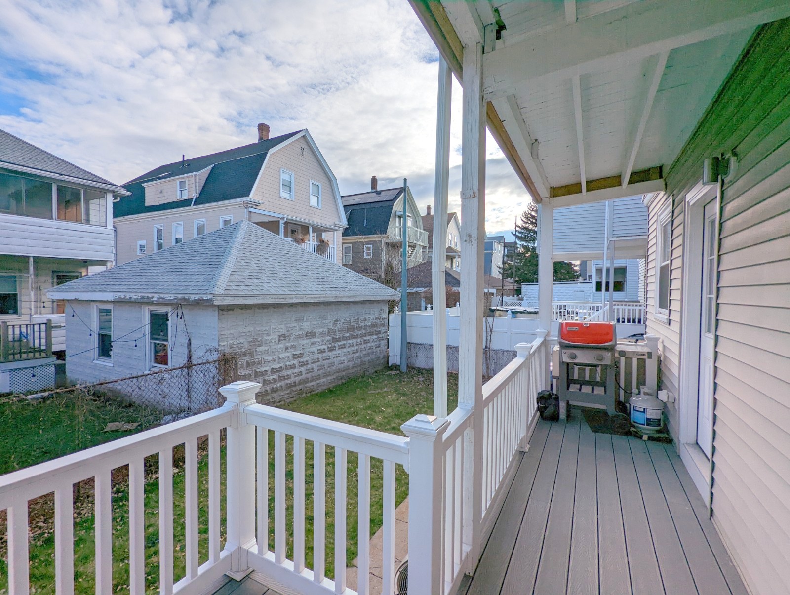 31 Bowen Ave, Medford