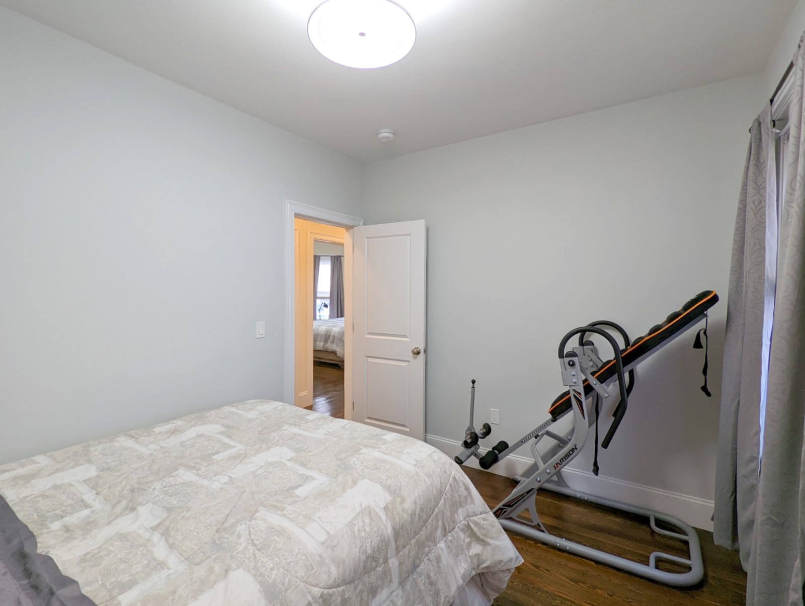 31 Bowen Ave, Medford