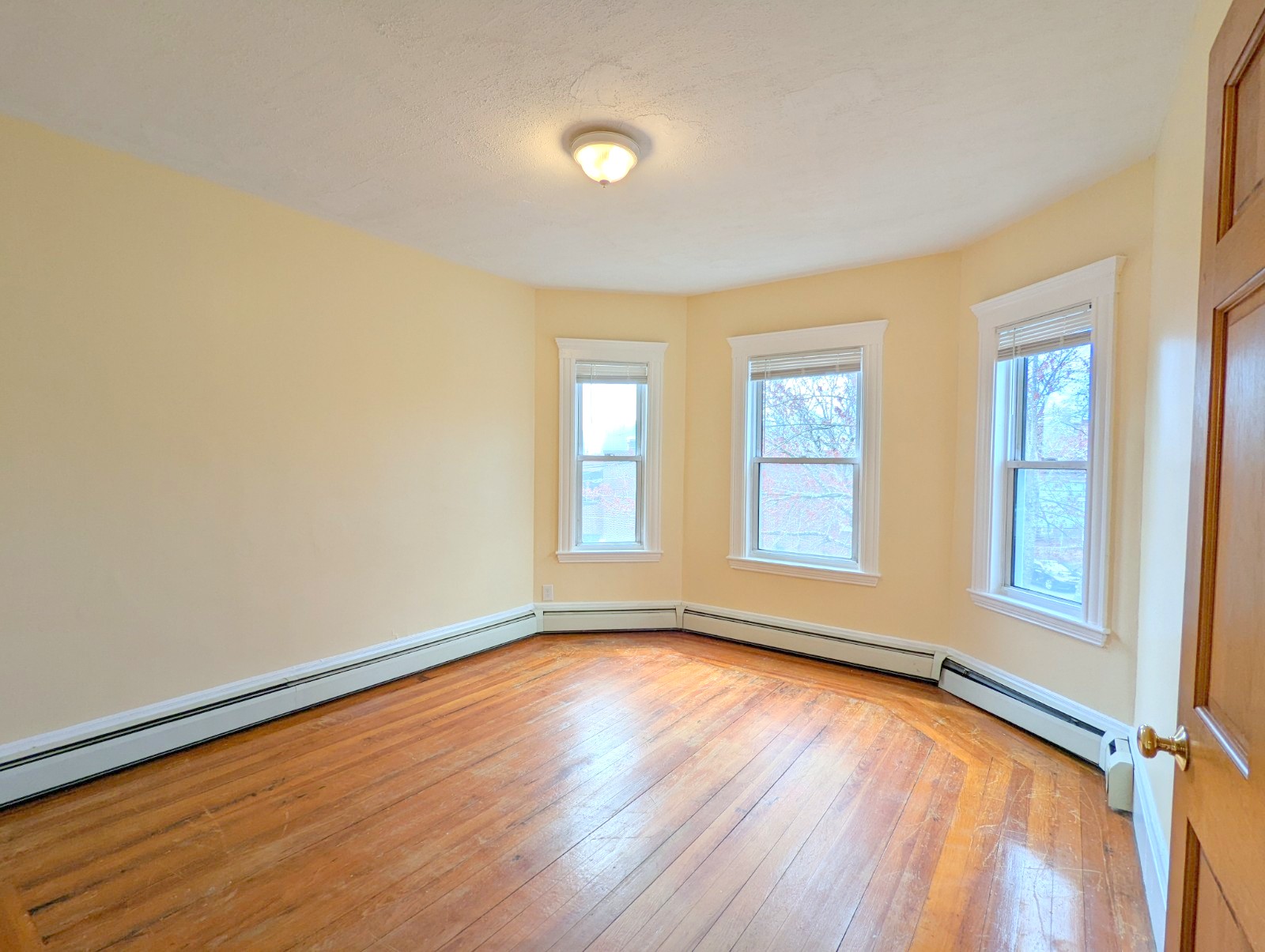 225 Holland St, Davis Square