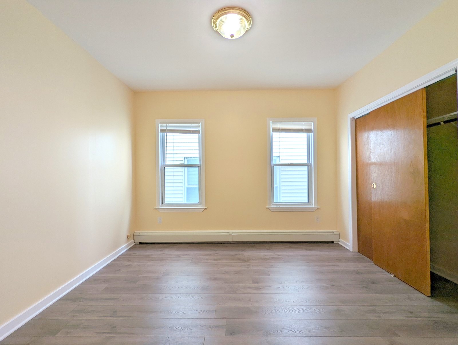 225 Holland St, Davis Square