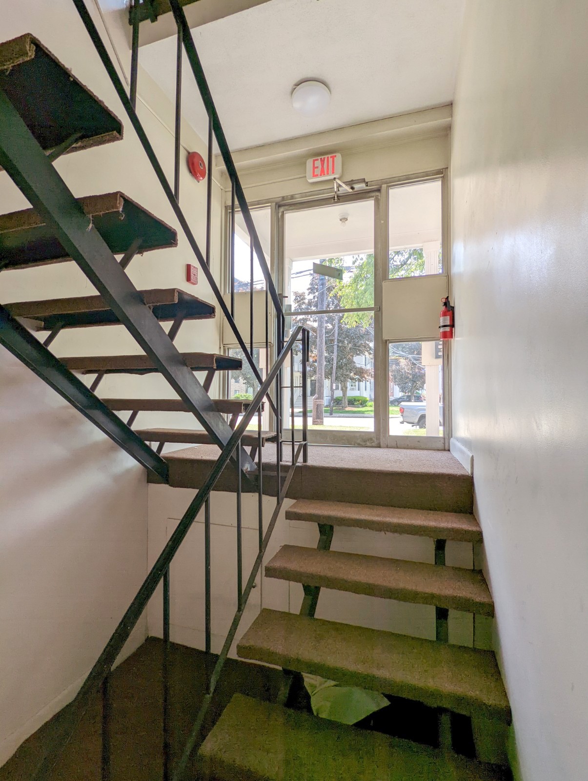 1003 Massachusetts Ave, Arlington