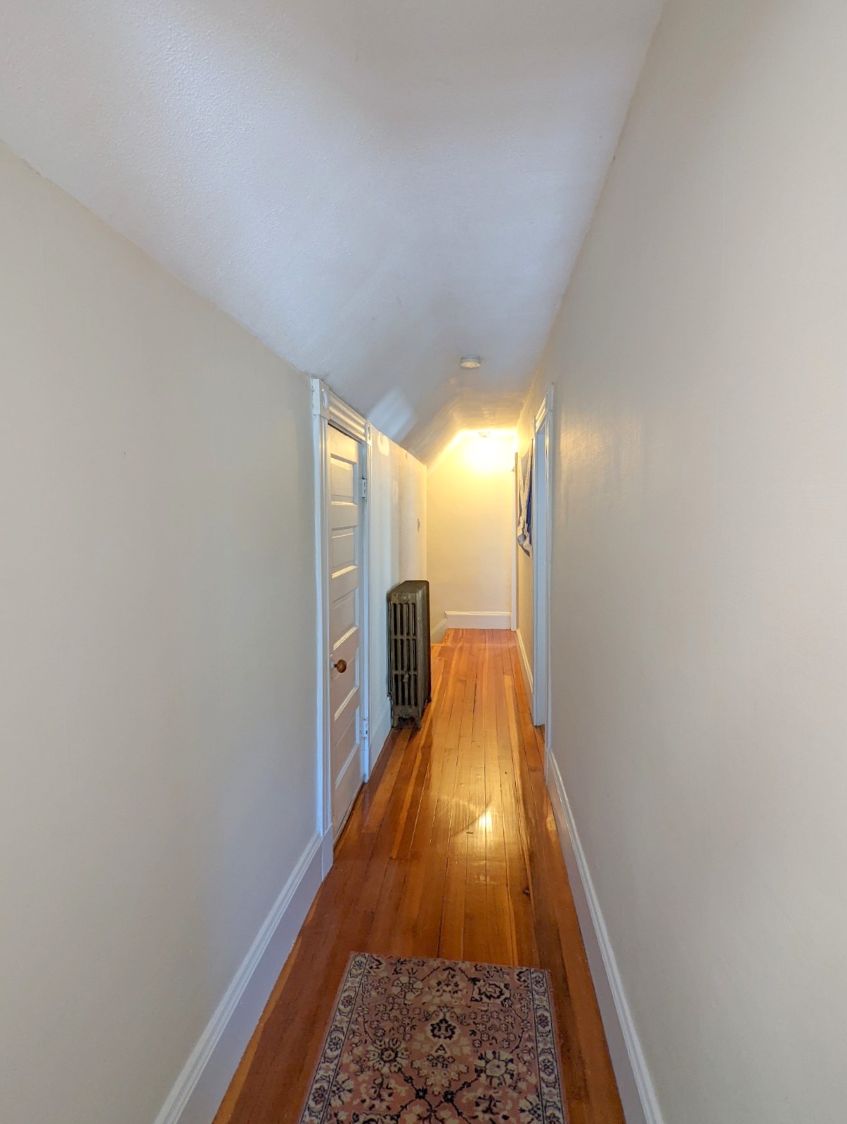 16 Hale Ave, Medford