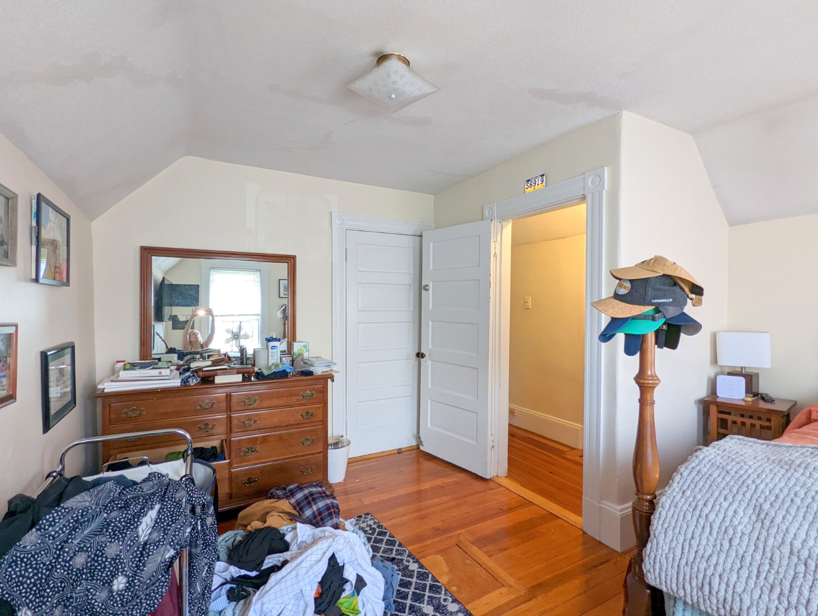 16 Hale Ave, Medford