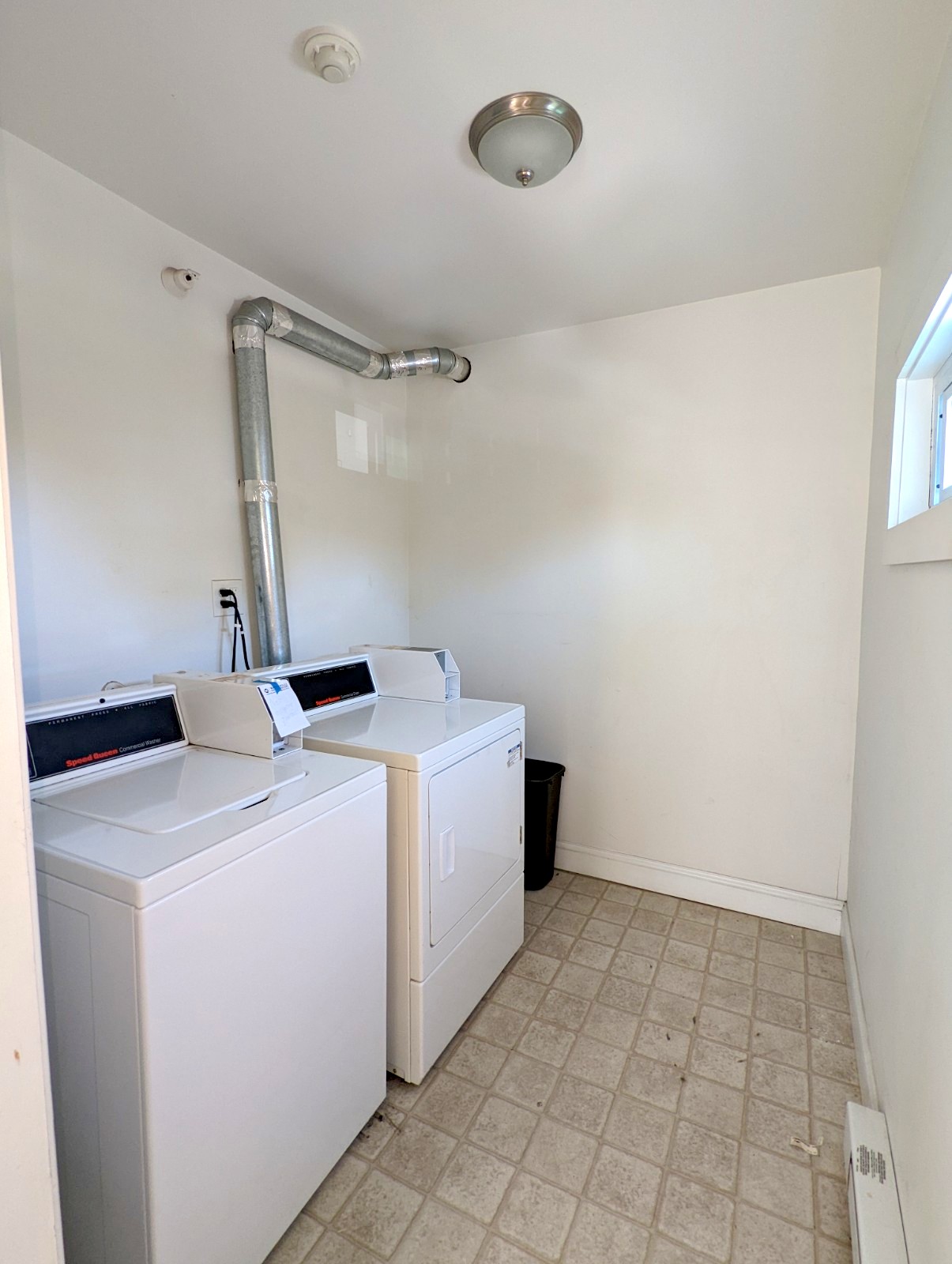 130 Sycamore St, Magoun Square