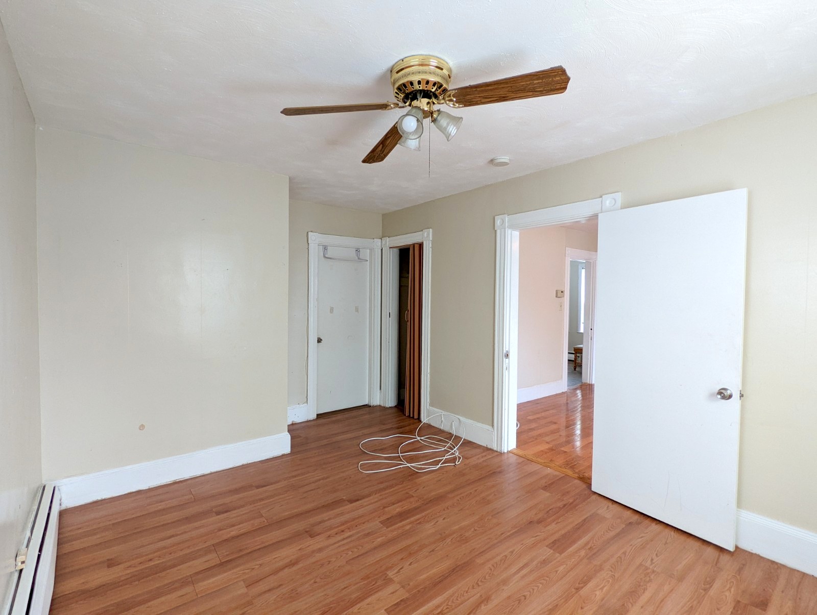 9 Lowell Ter, Magoun Square