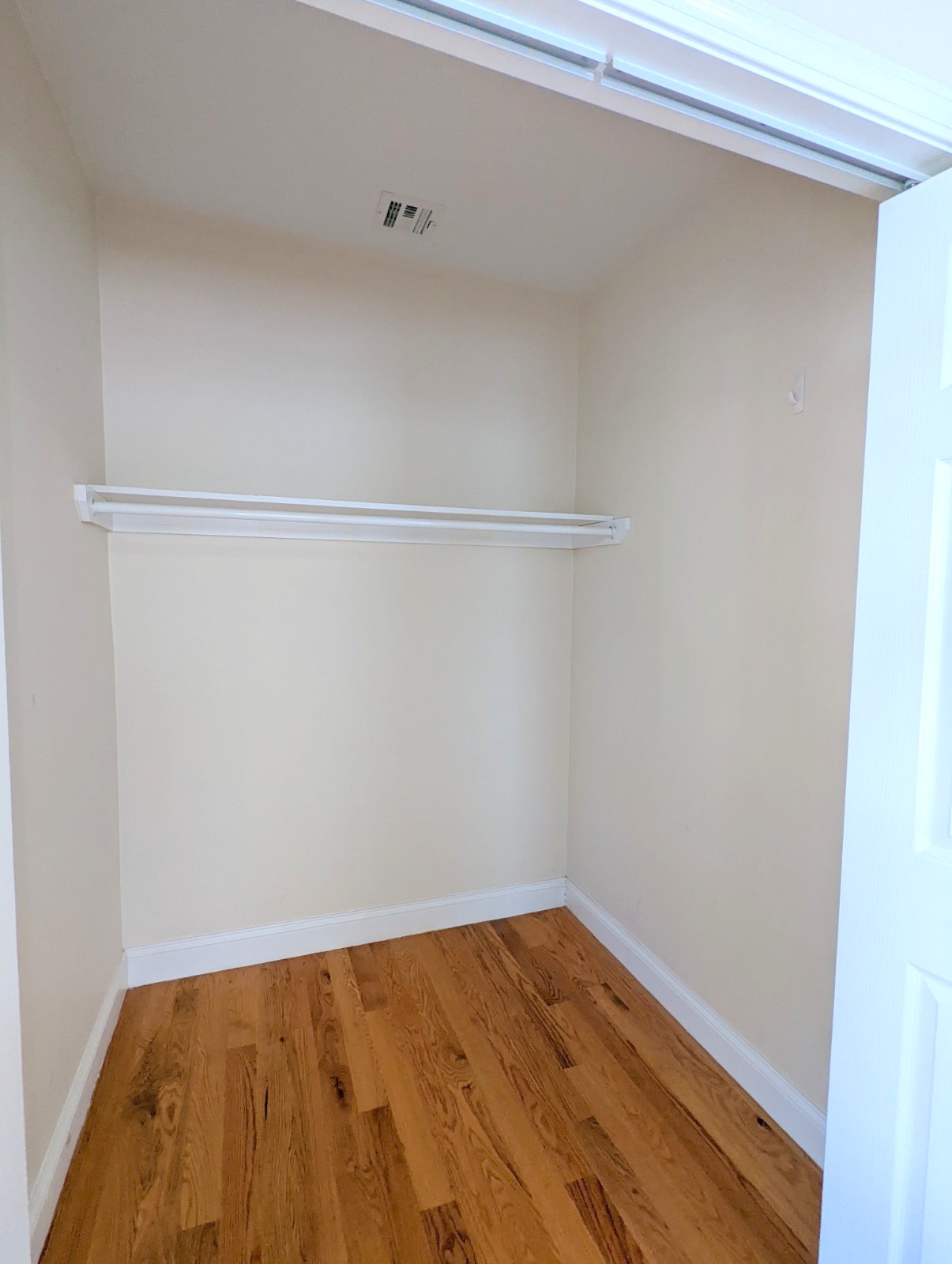 142 Holland St, Davis Square