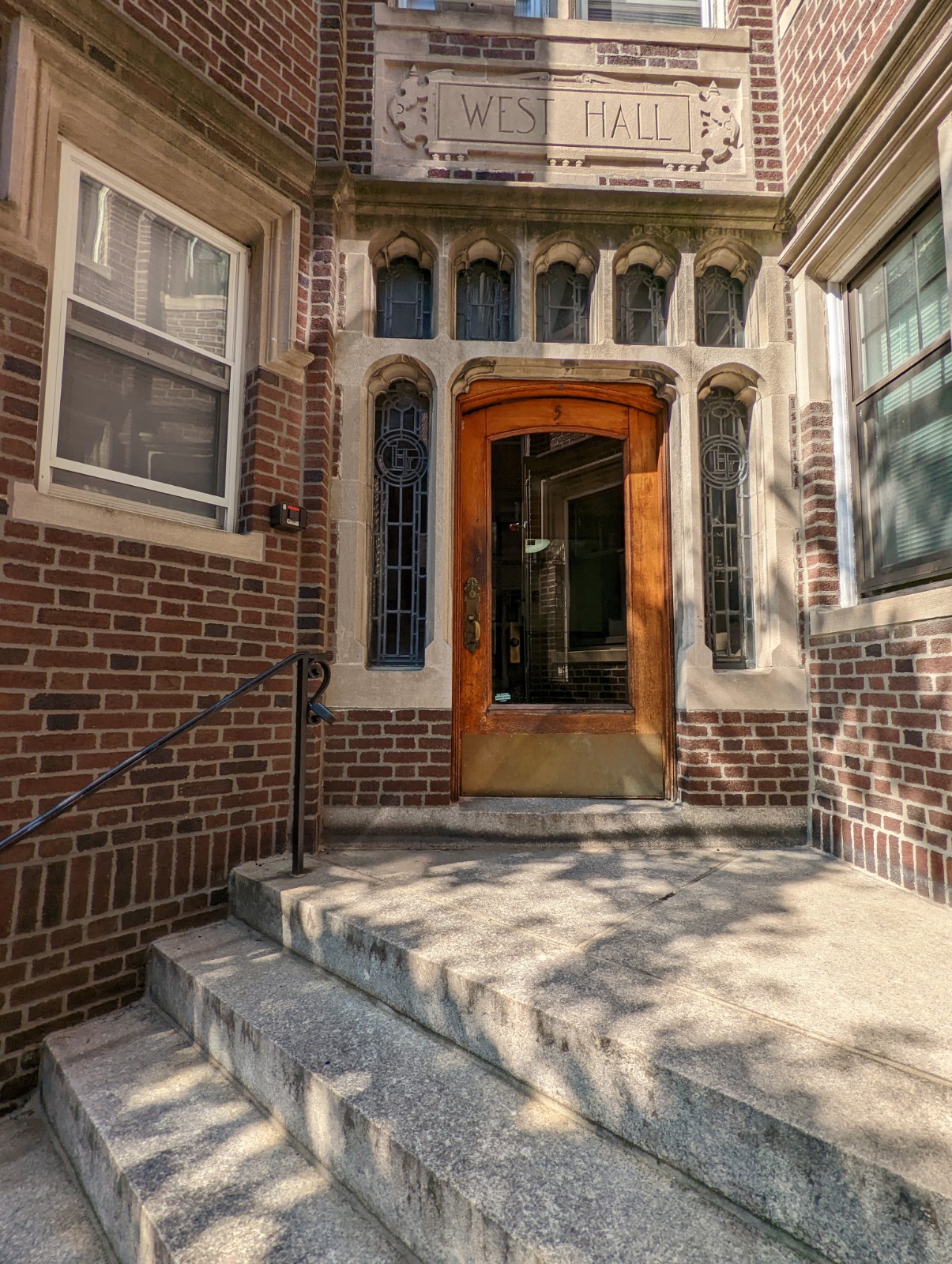 3 Linnaean St, Harvard Square