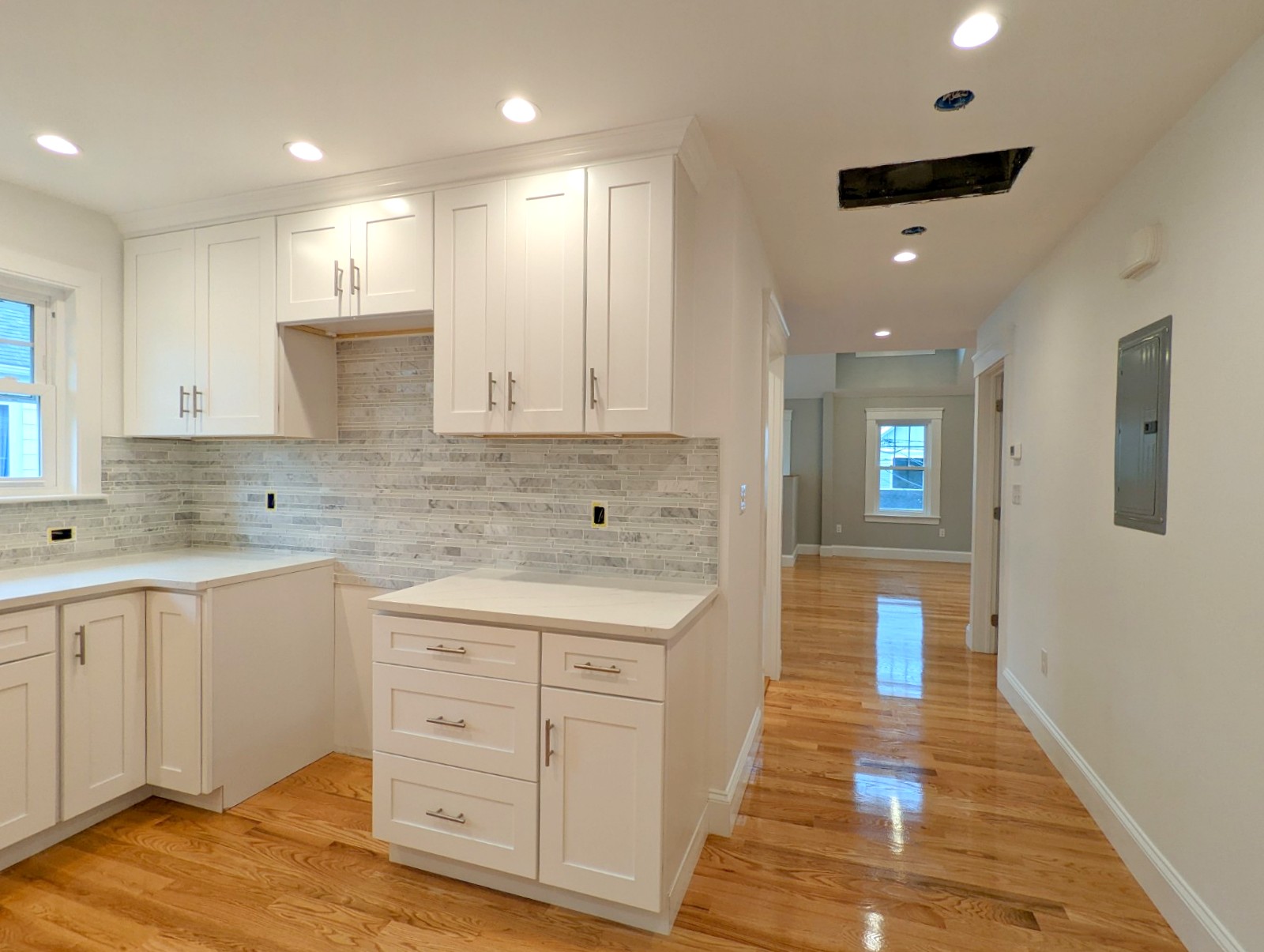 34 Brimmer St, Watertown