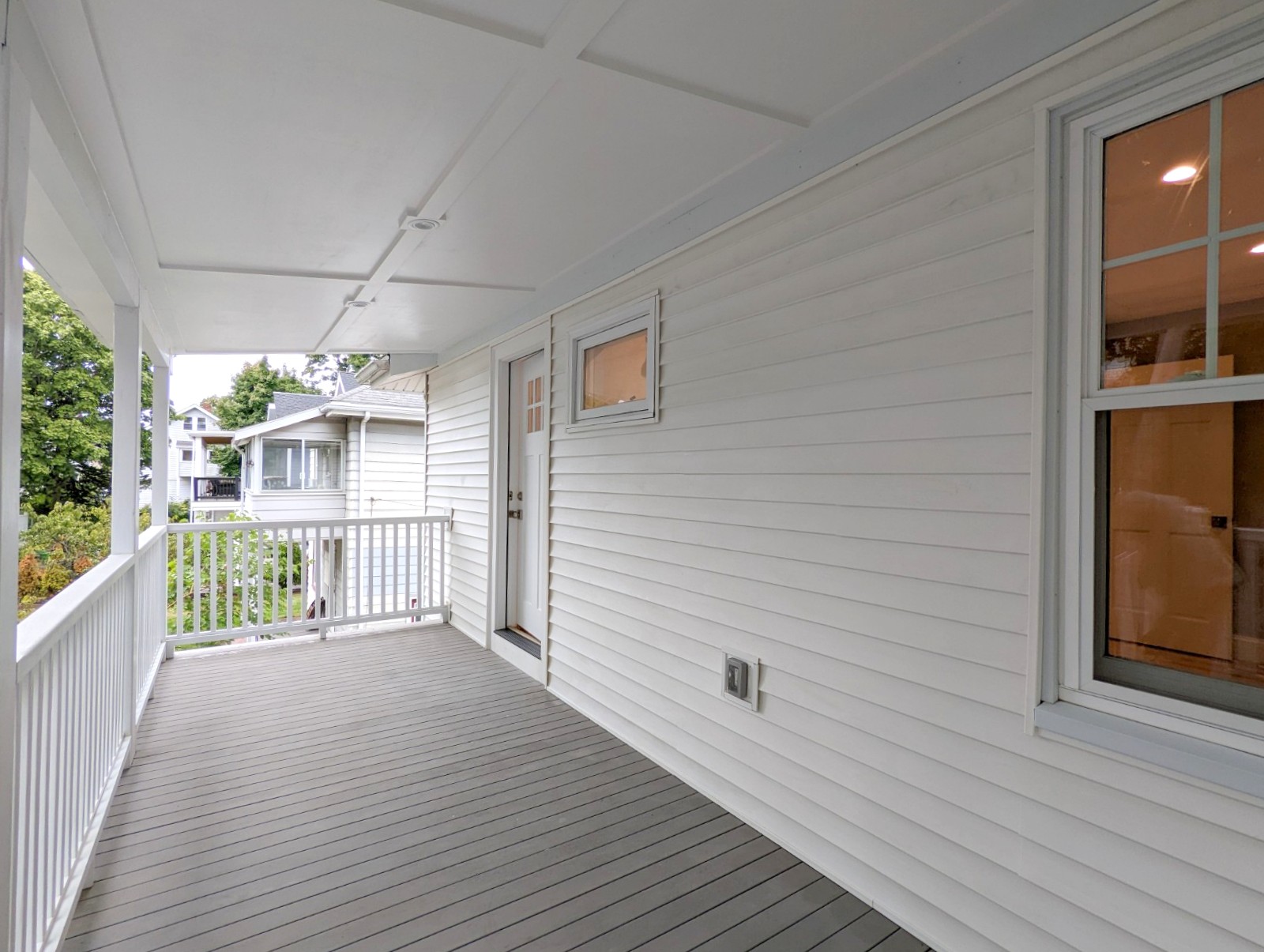 34 Brimmer St, Watertown