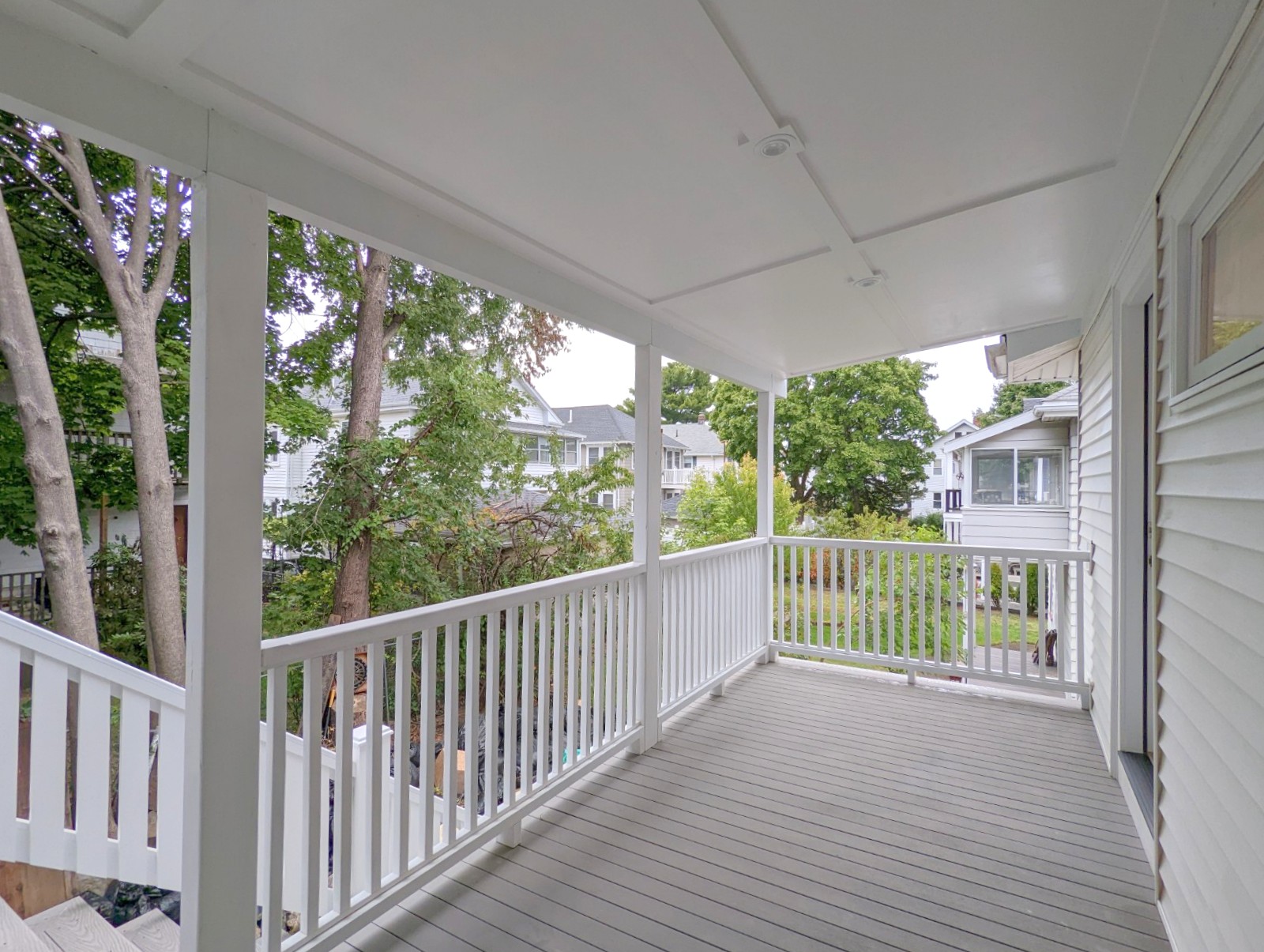 34 Brimmer St, Watertown