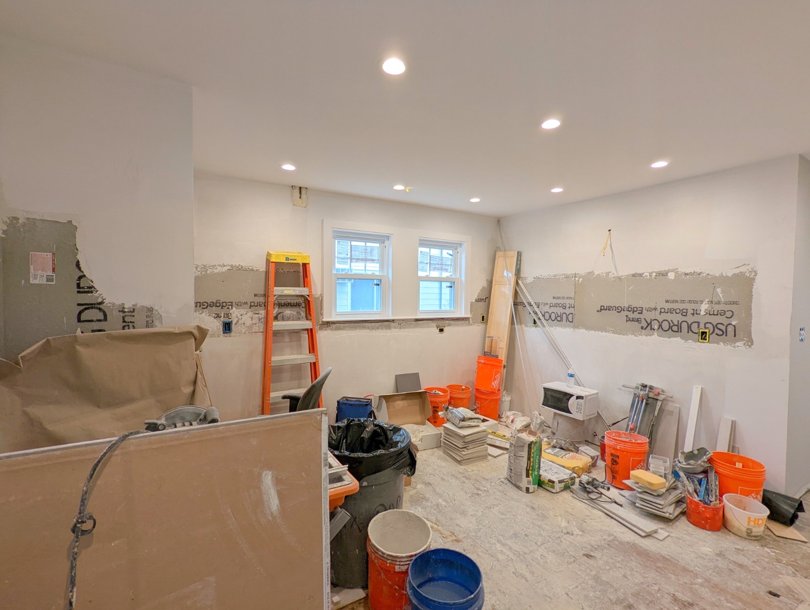 32 Brimmer St, Watertown