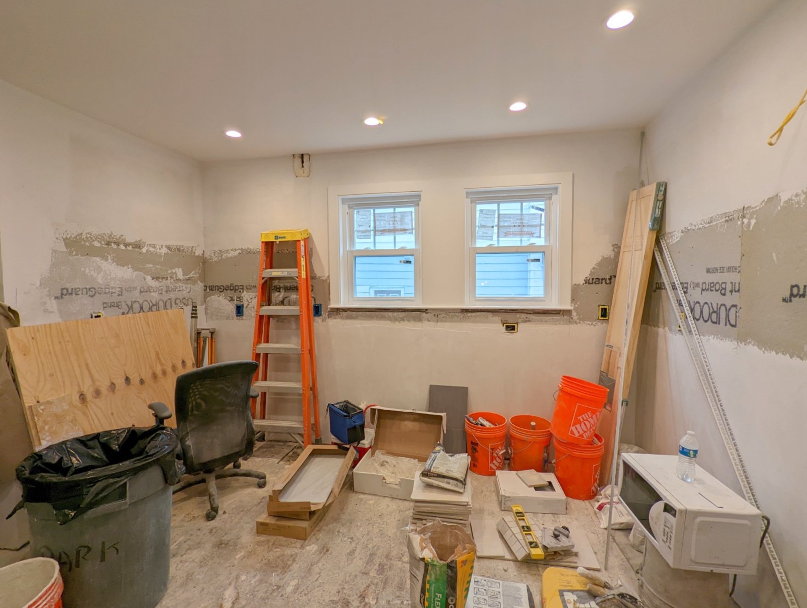 32 Brimmer St, Watertown