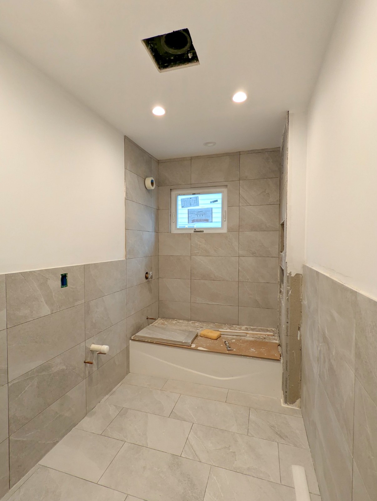 32 Brimmer St, Watertown