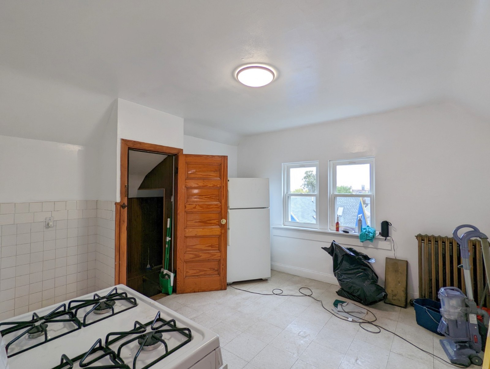 145 Lowell St, Spring Hill