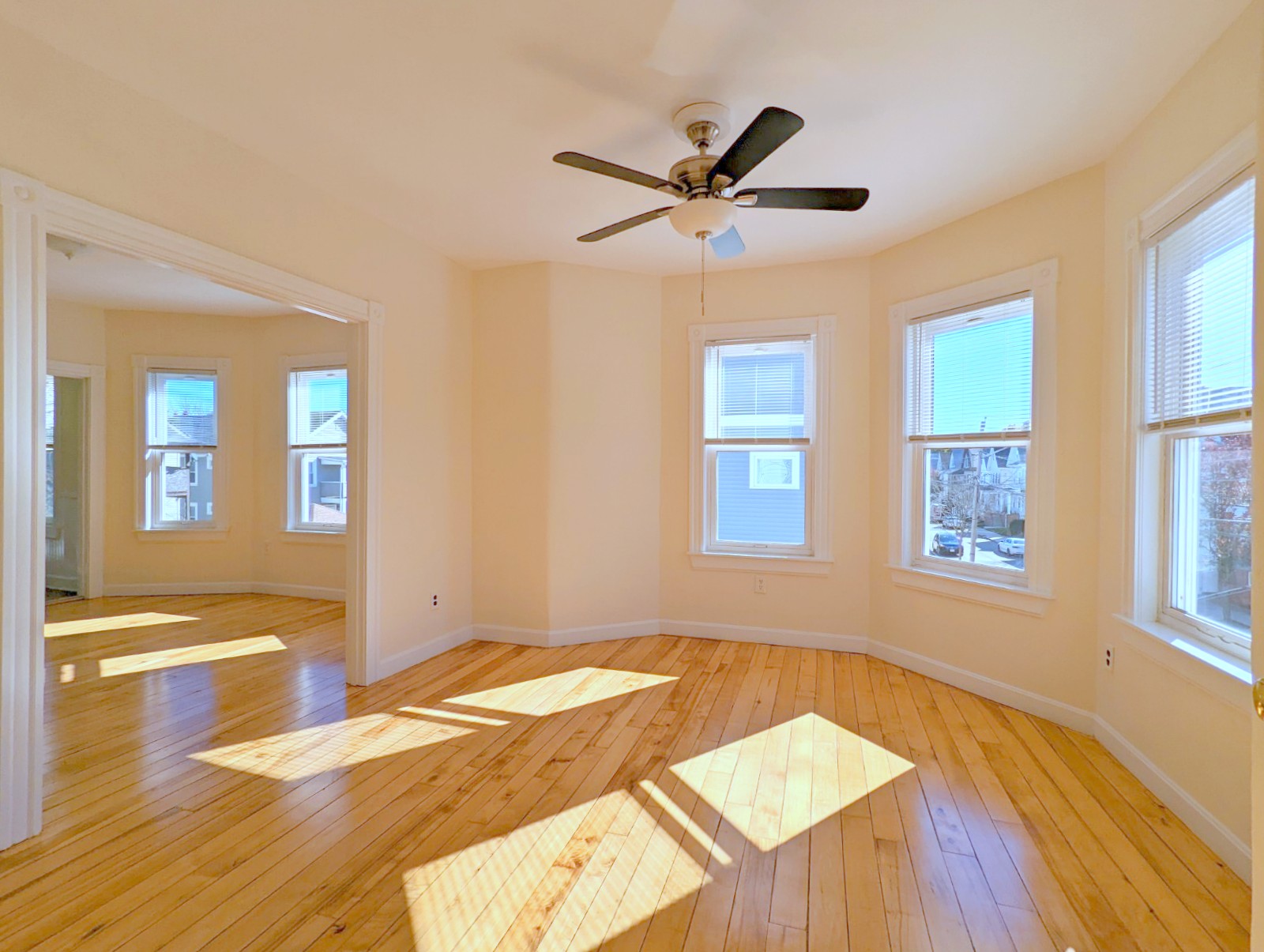 93 Madison Ave, Everett