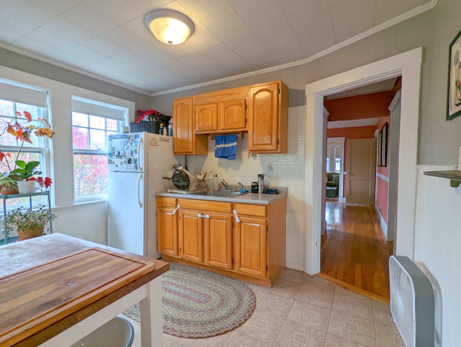 74 Cotting St, Medford