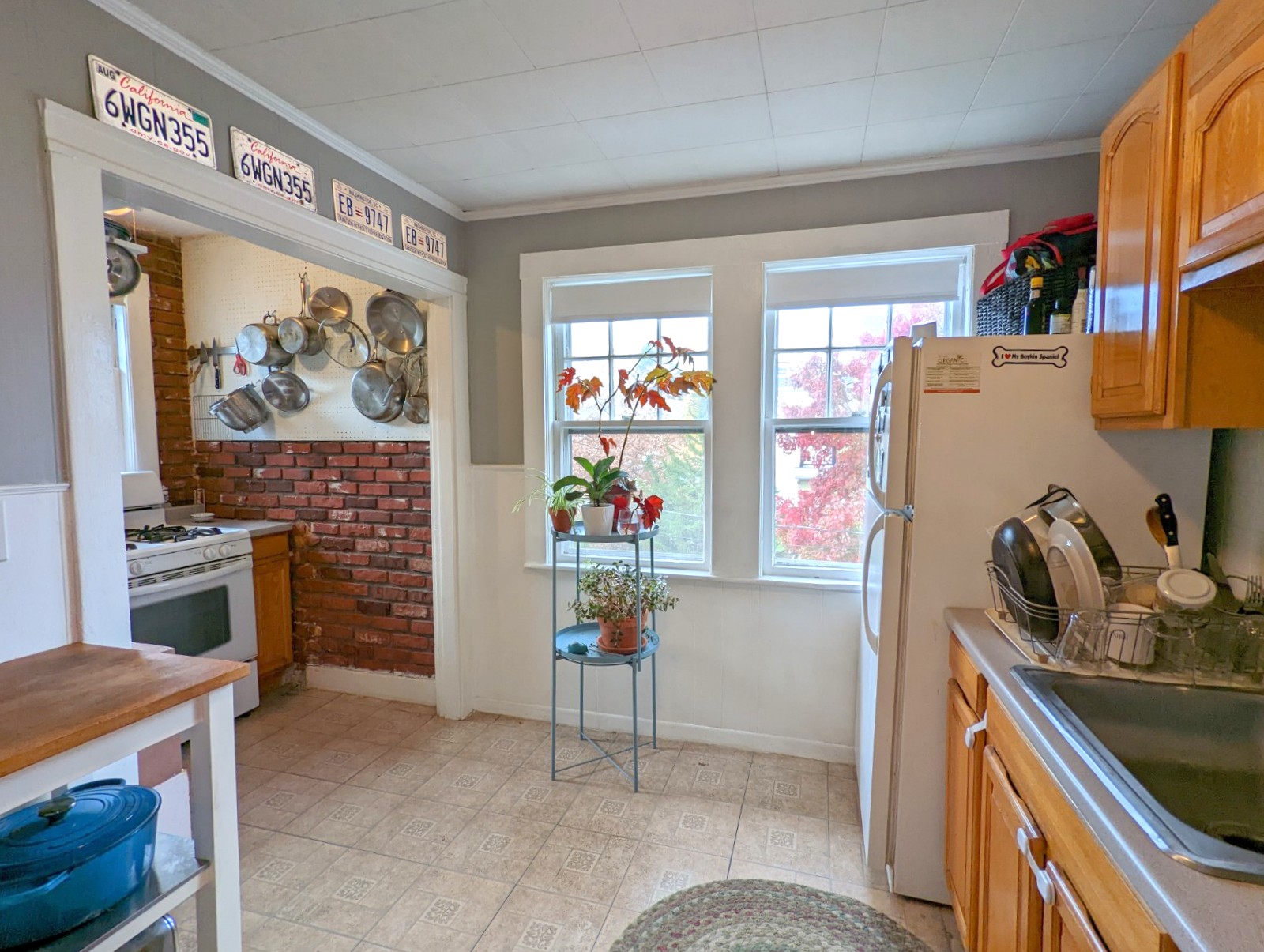 74 Cotting St, Medford