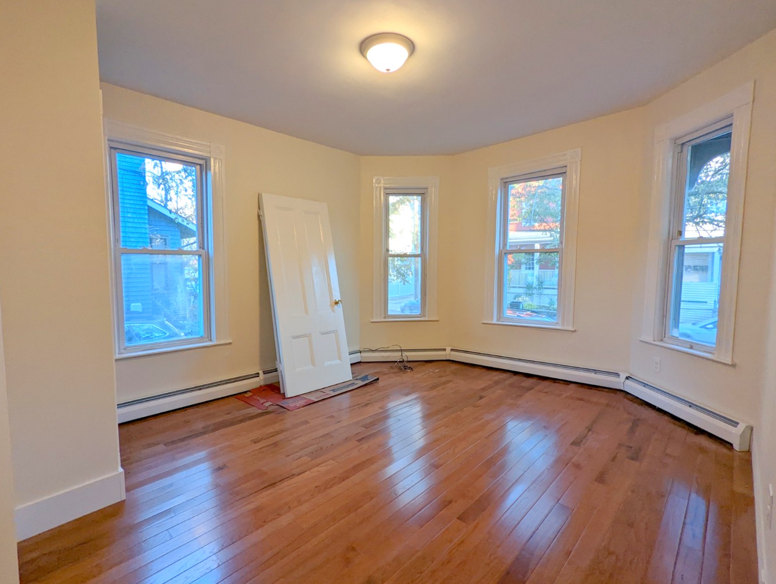 21 Thorndike St, Davis Square