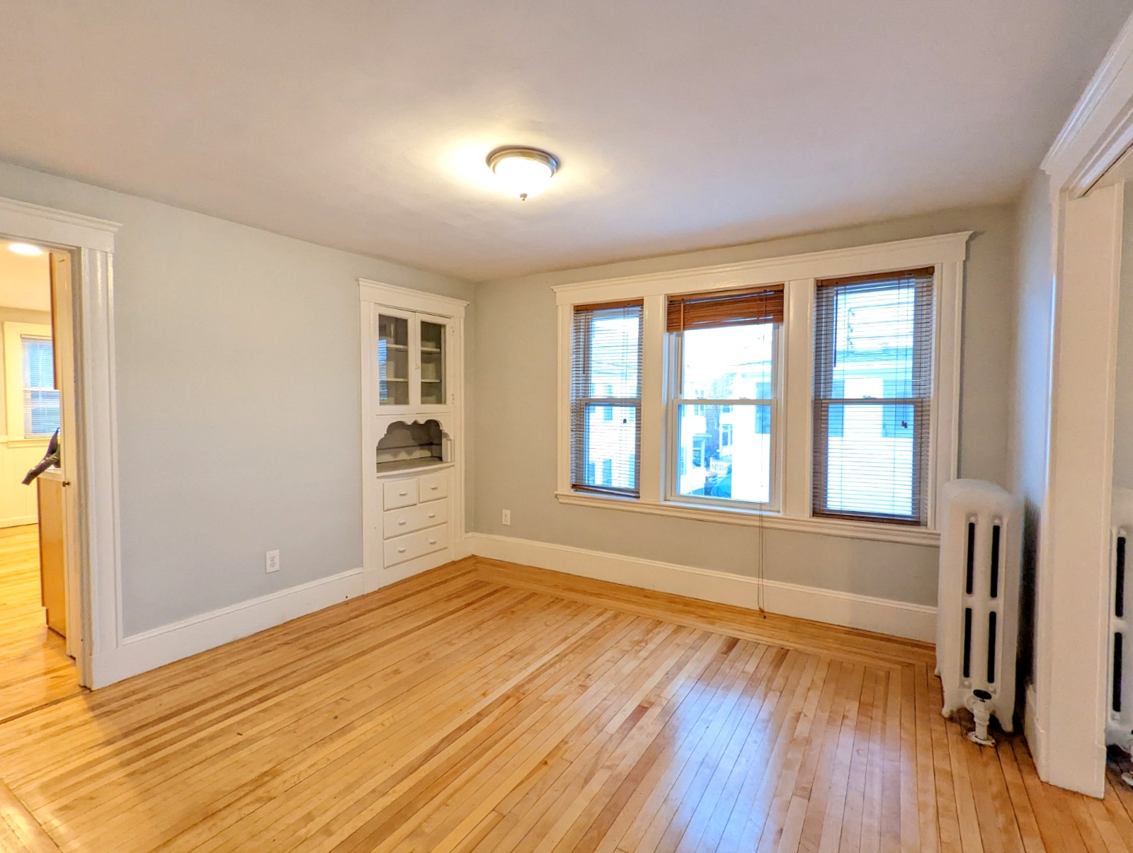 66 Thomas St, Medford