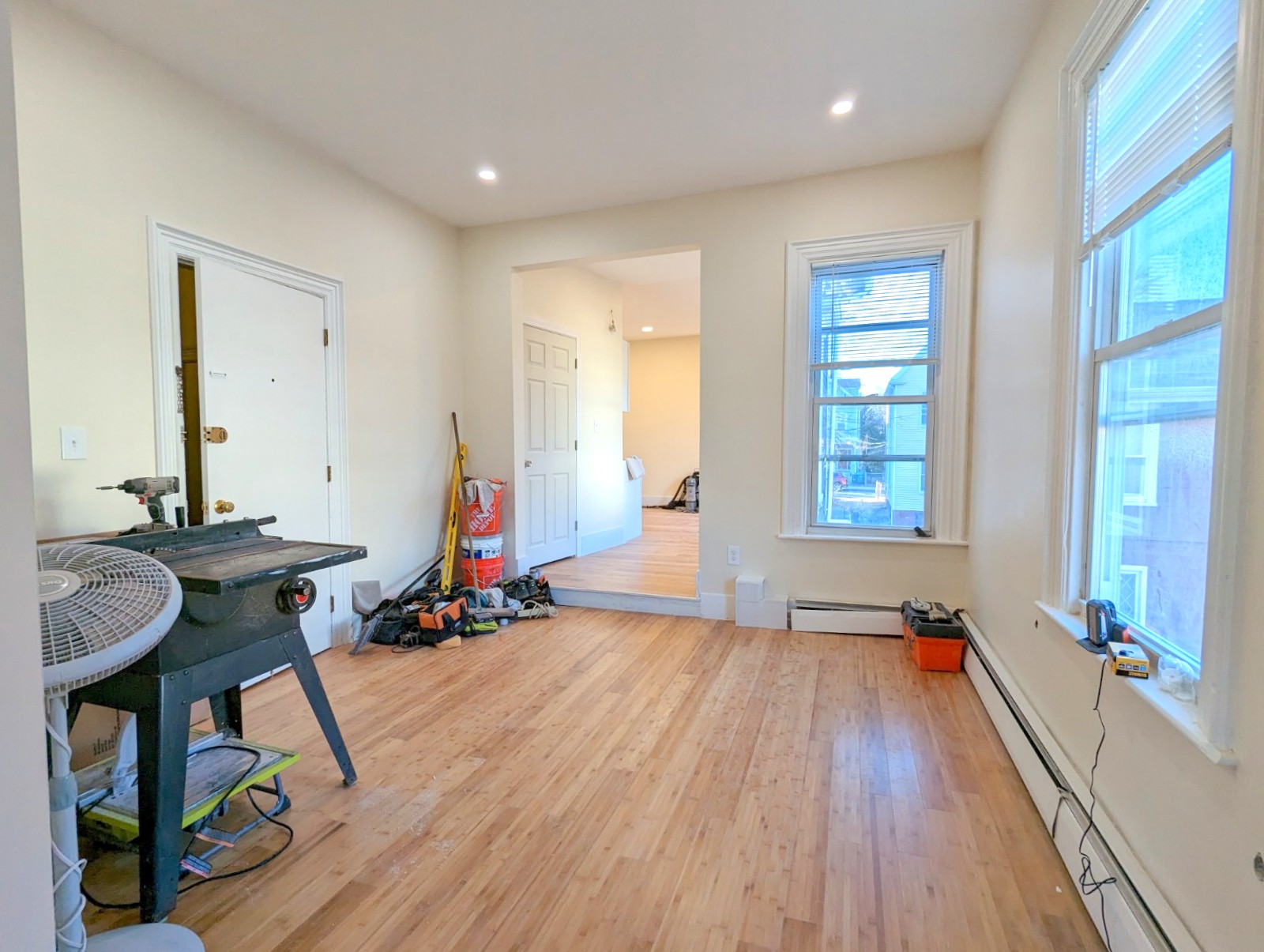 19 Cameron Ave, Davis Square