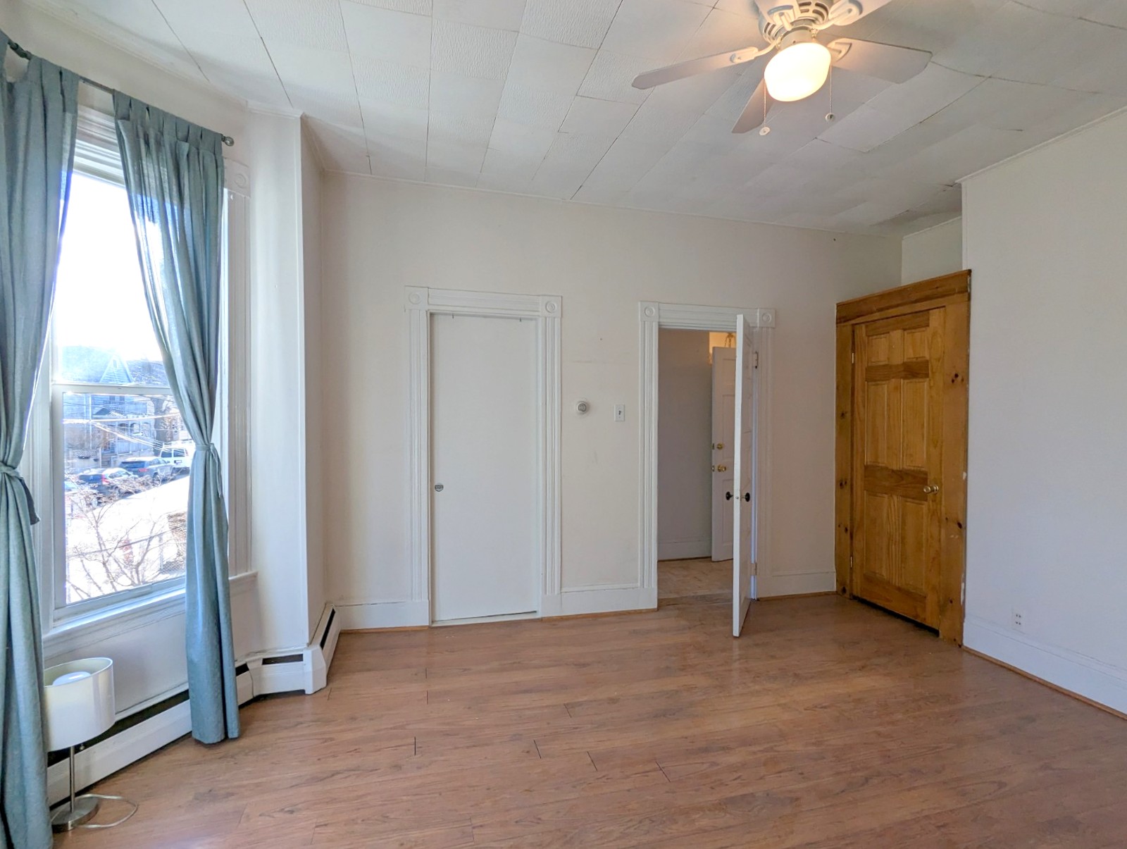 41 Hinckley St, Magoun Square