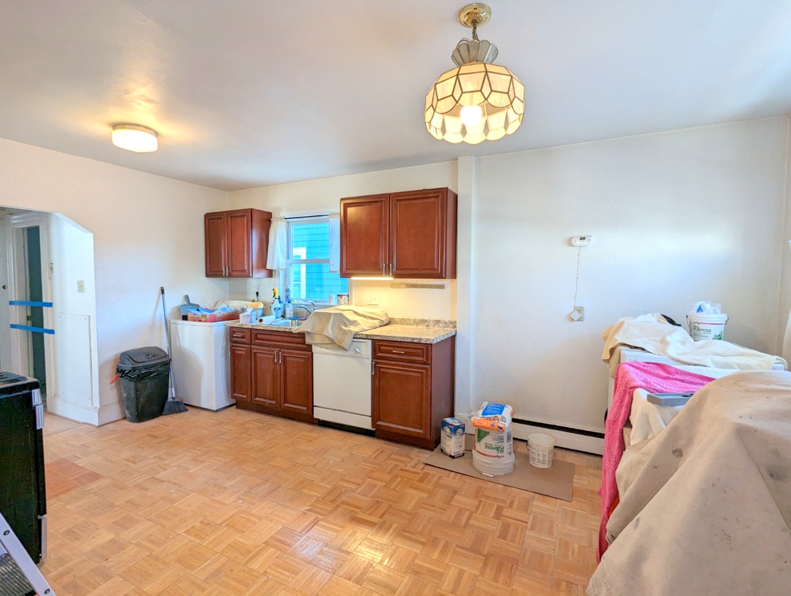 41 Hinckley St, Magoun Square