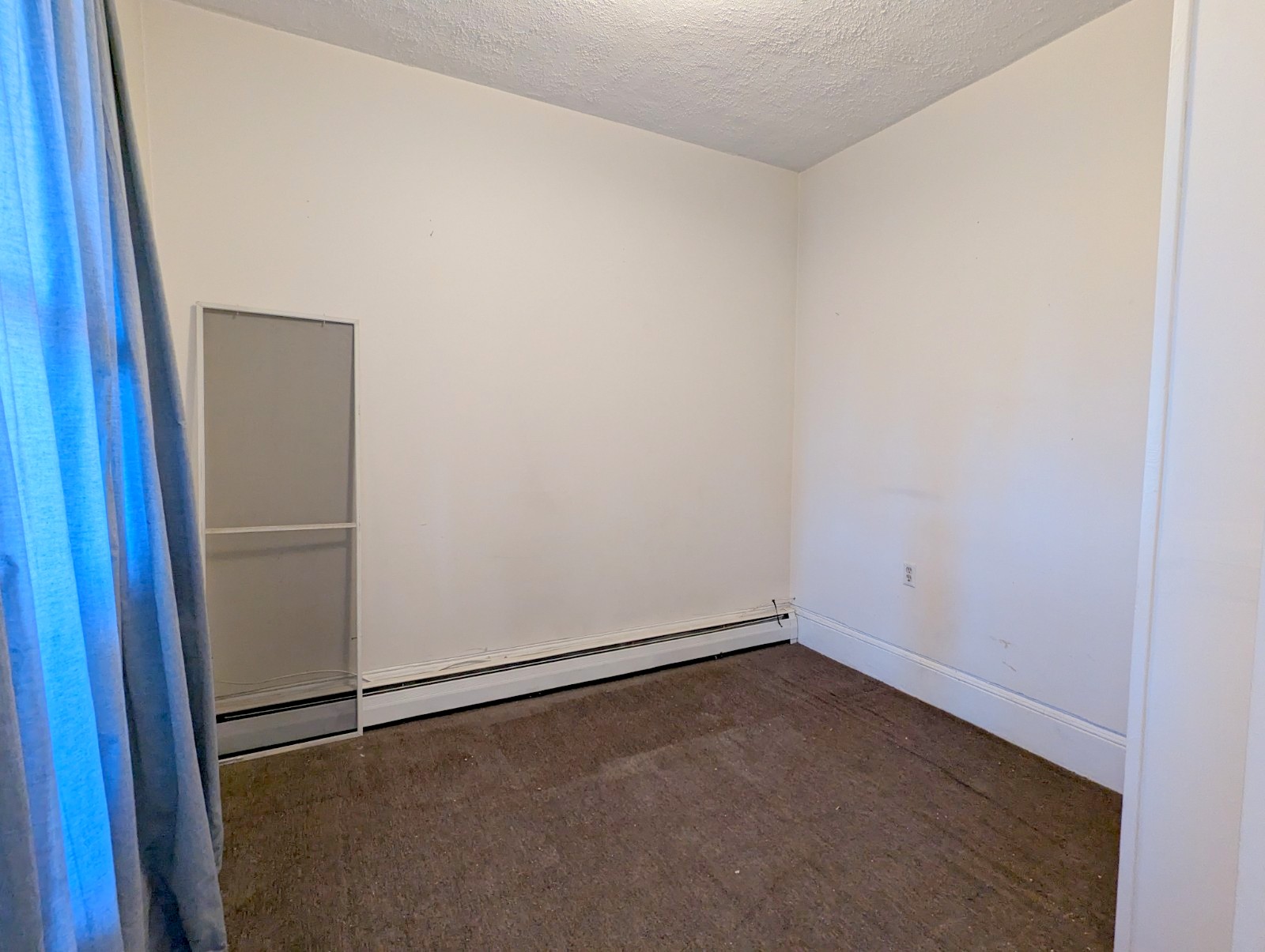 41 Hinckley St, Magoun Square