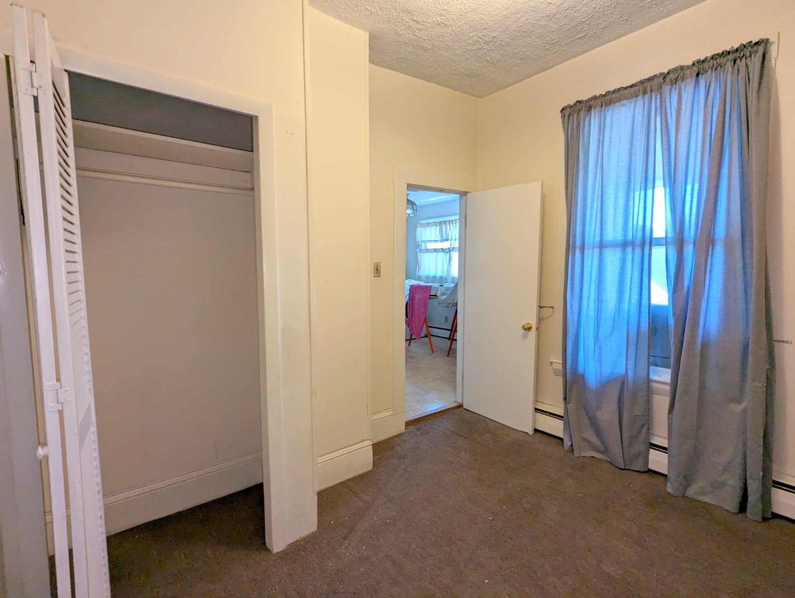 41 Hinckley St, Magoun Square